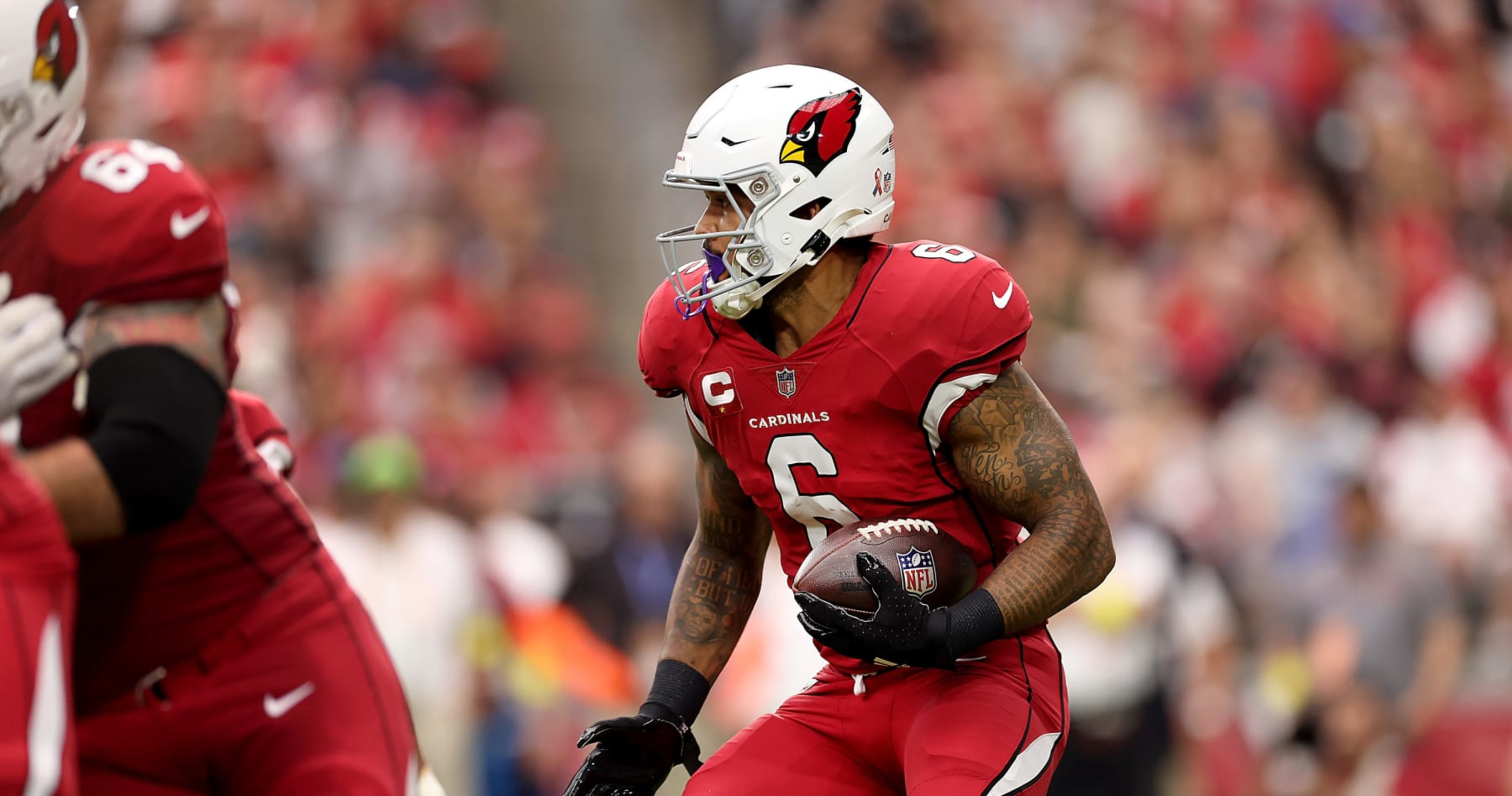 Cardinals go without injured James Conner in second half vs. Raiders