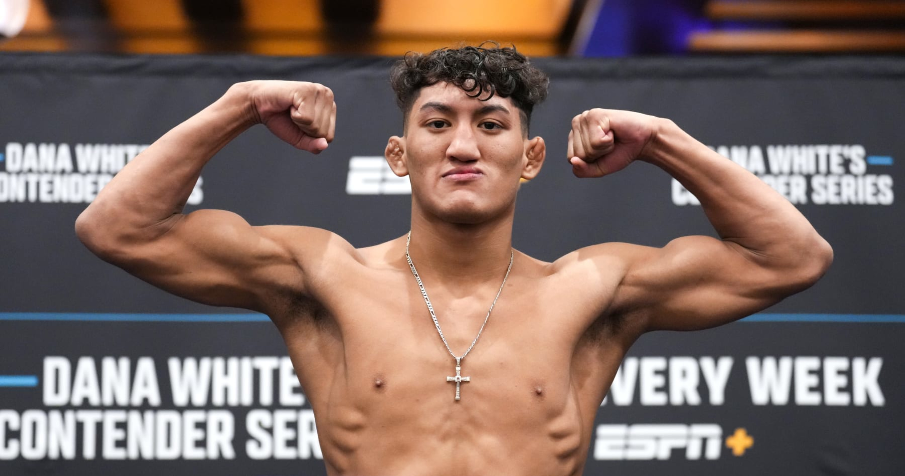 Raul Rosas Jr. Becomes Youngest Fighter to Ever Sign UFC Contract at Age 17 | News, Scores, Highlights, Stats, and Rumors | Bleacher Report
