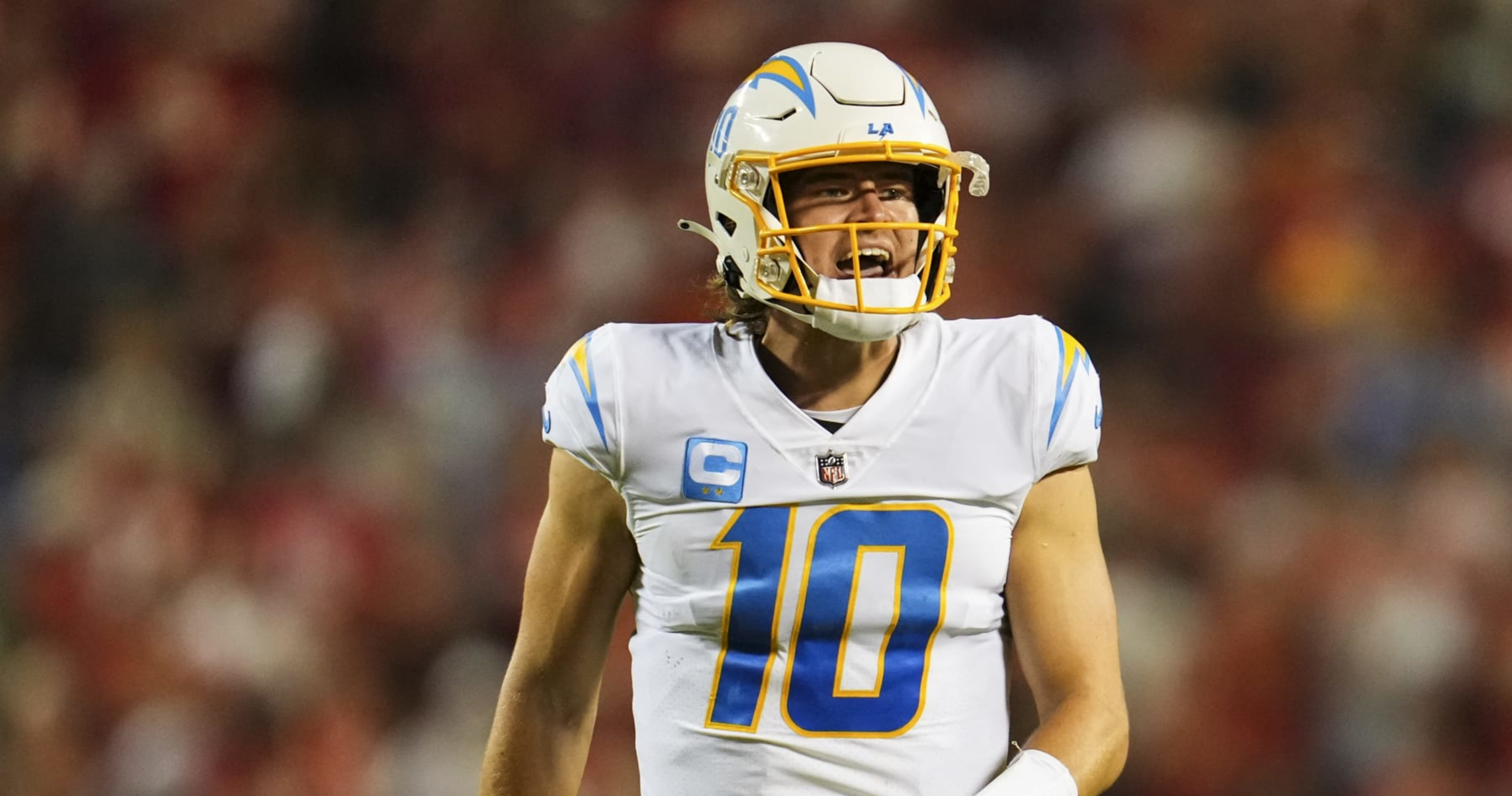 Chargers' Justin Herbert 'day to day' with rib injury, Brandon Staley says  - The Athletic