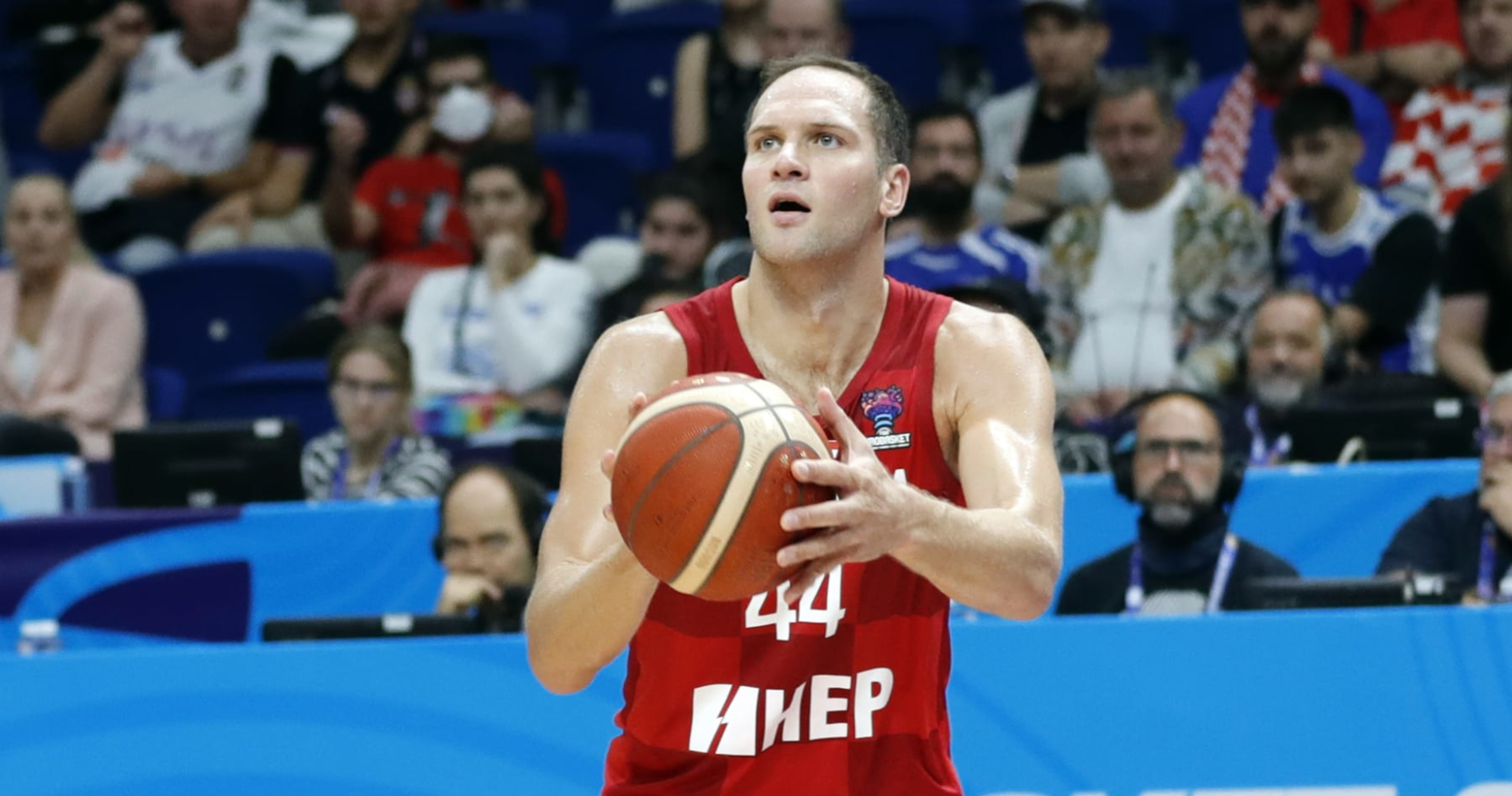 Utah Jazz trade Bojan Bogdanovic to Detroit Pistons