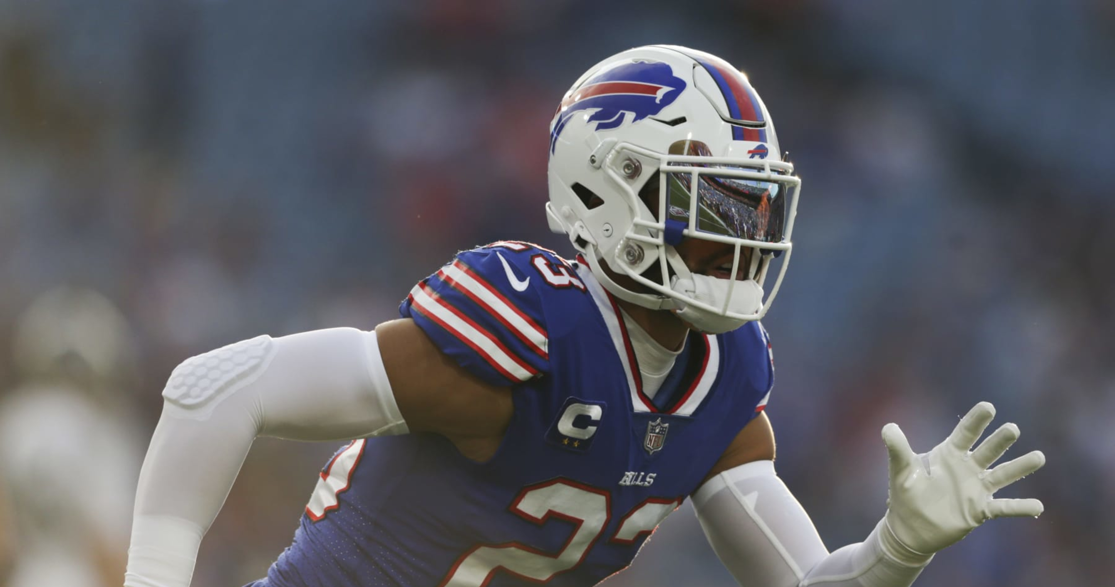 Bills' Micah Hyde Placed on IR with Neck Injury, Will Miss Remainder of 2022 Sea..