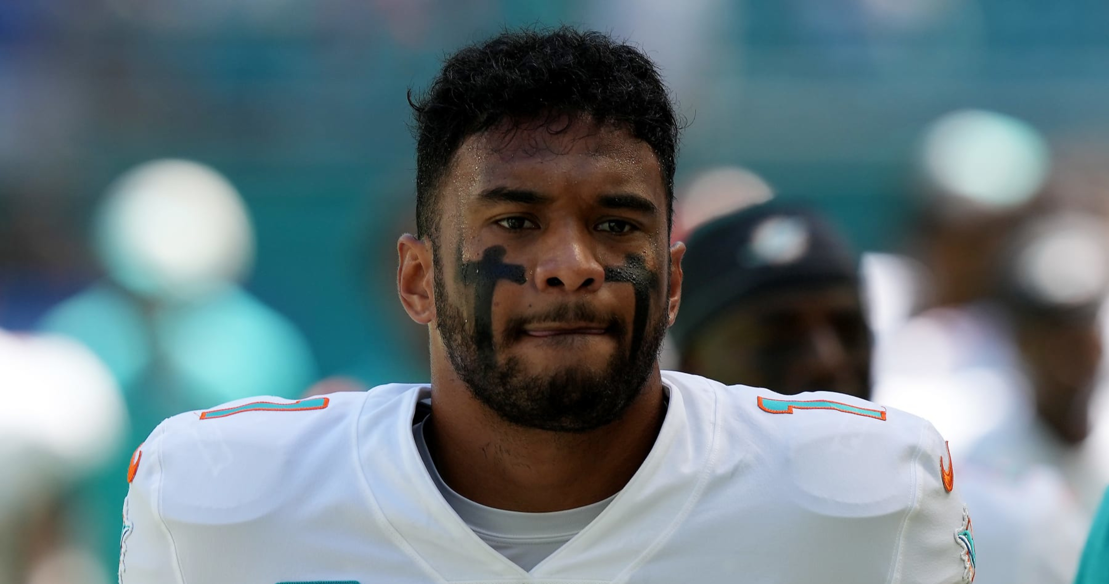 Dolphins QB Tua Tagovailoa reentering Bills game after scary head injury  prompts investigation by NFLPA, public outcry