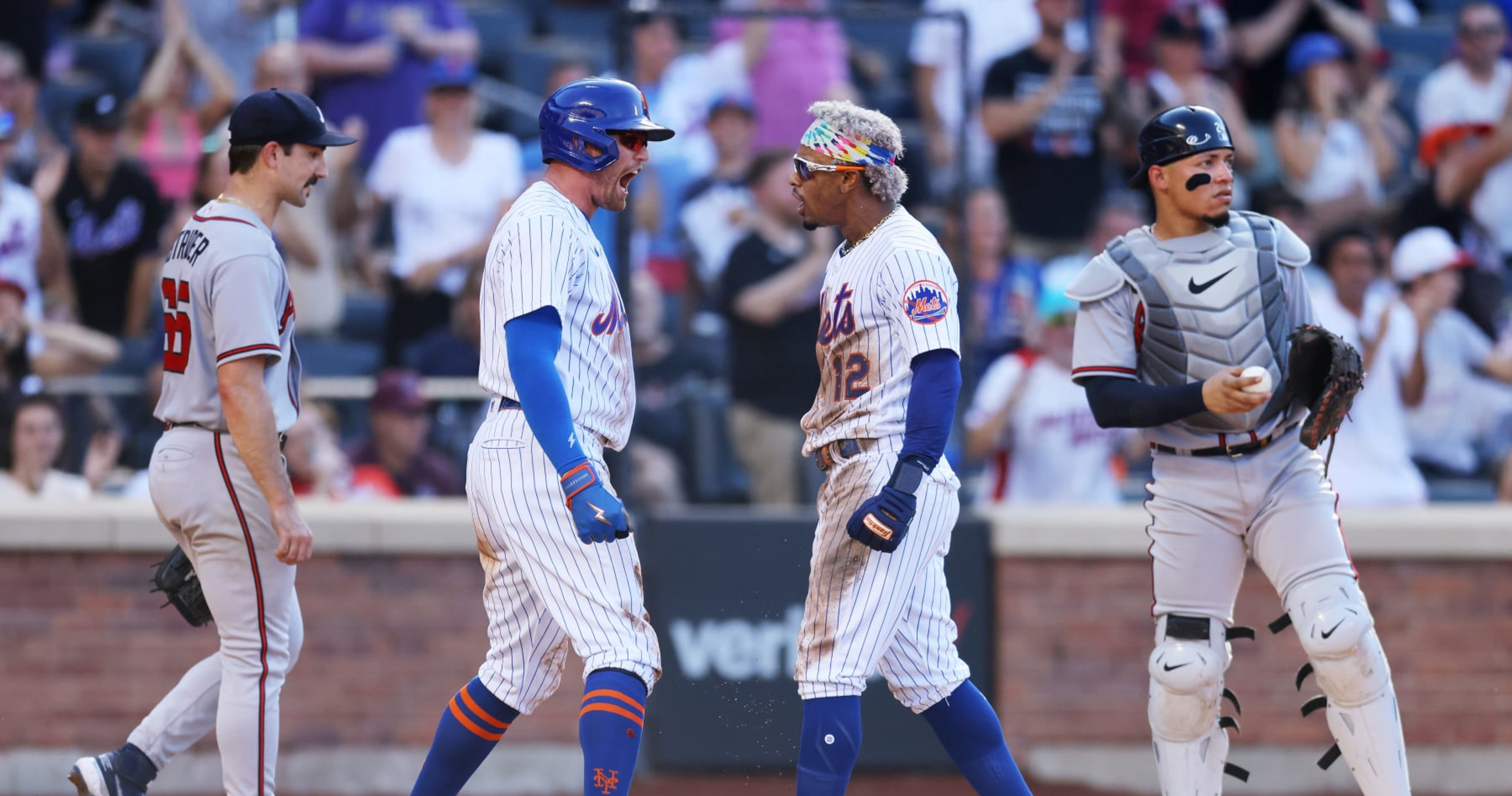 Guardians hold team meeting after clinching 2022 AL Central title