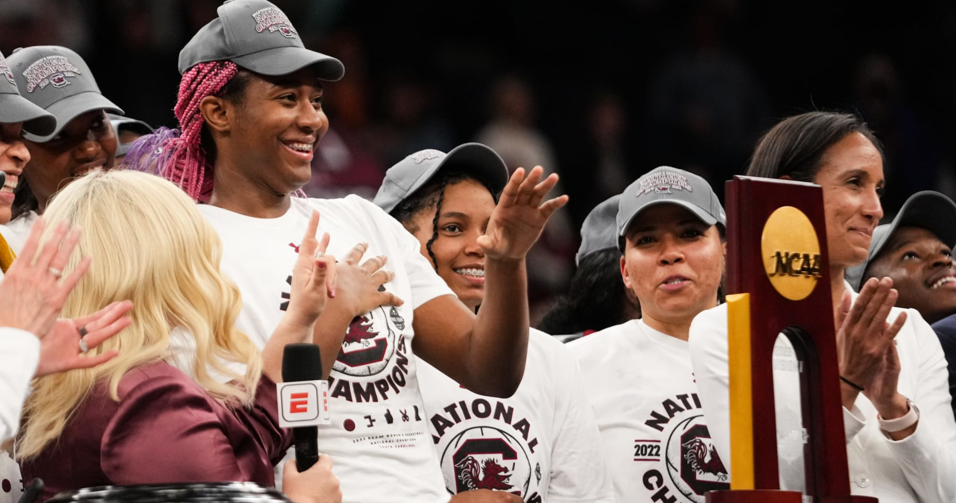 South Carolina Women's Basketball Players Agree to 25K NIL Deals for
