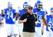 1 Word To Describe Every Top 25 College Football Team Entering October 