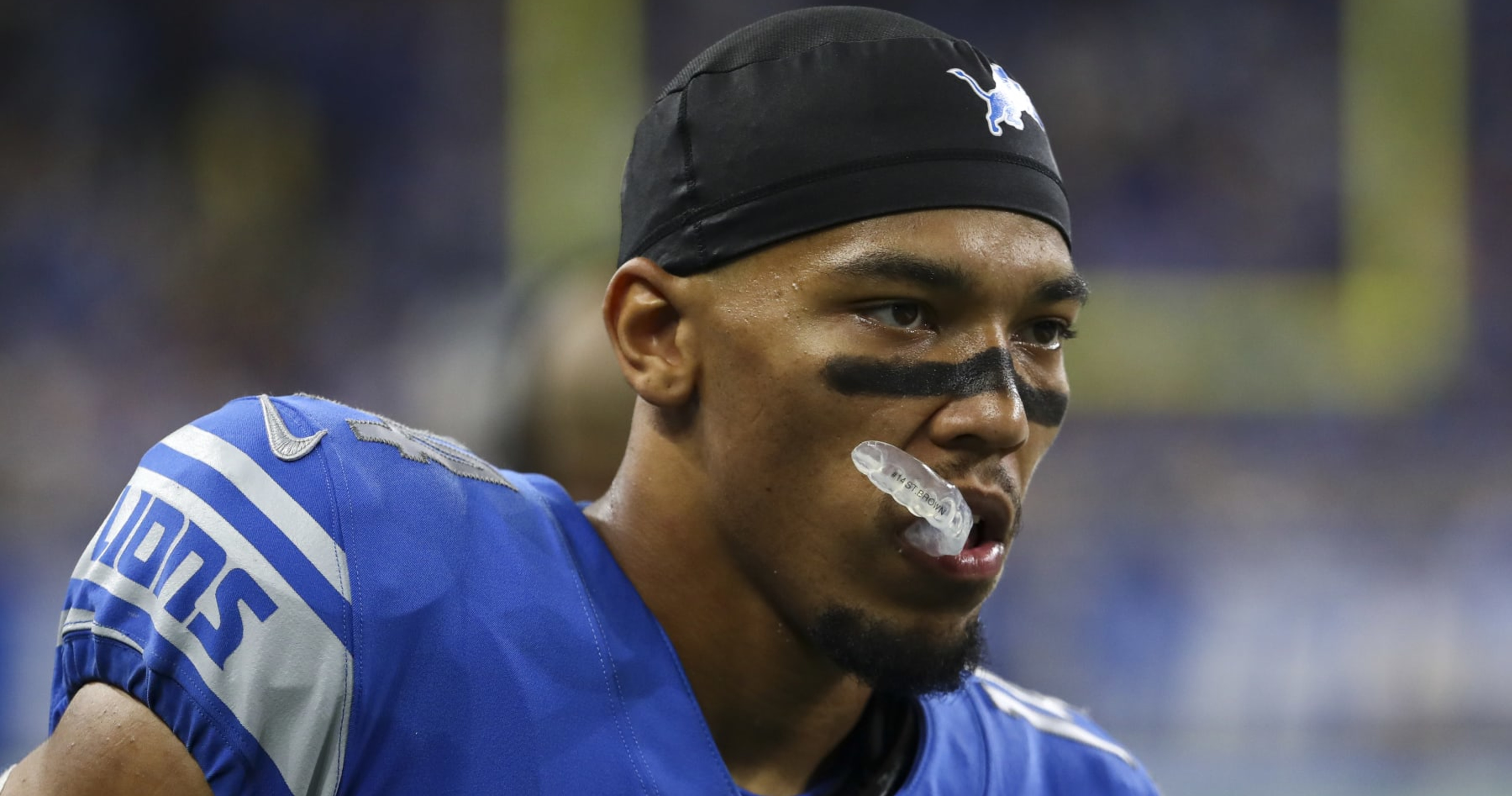 Detroit Lions' Amon-Ra St. Brown exits with concussion against Cowboys