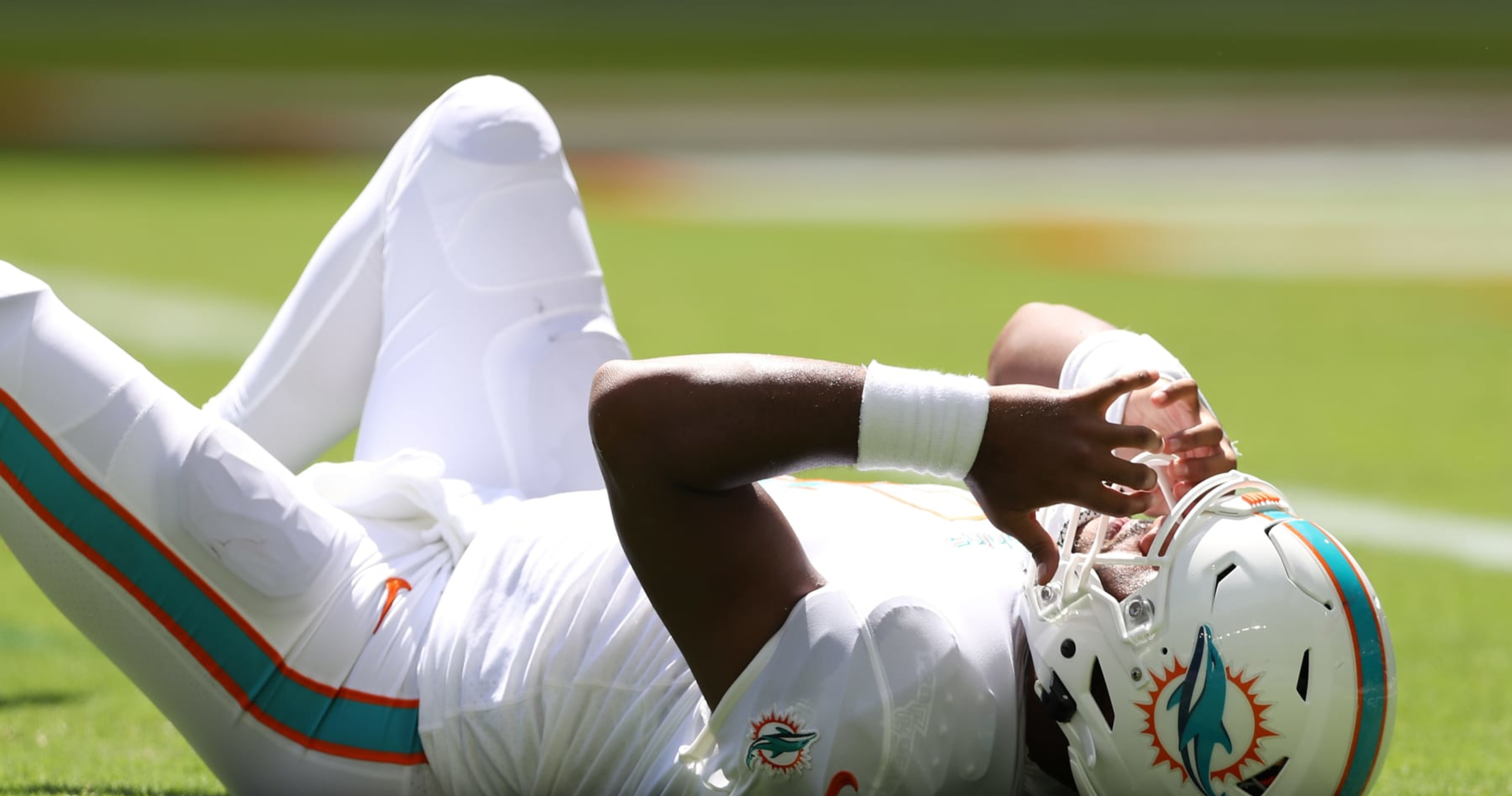 Doctor fired for clearing Tua Tagovailoa to play after concussion check –  reports, Miami Dolphins