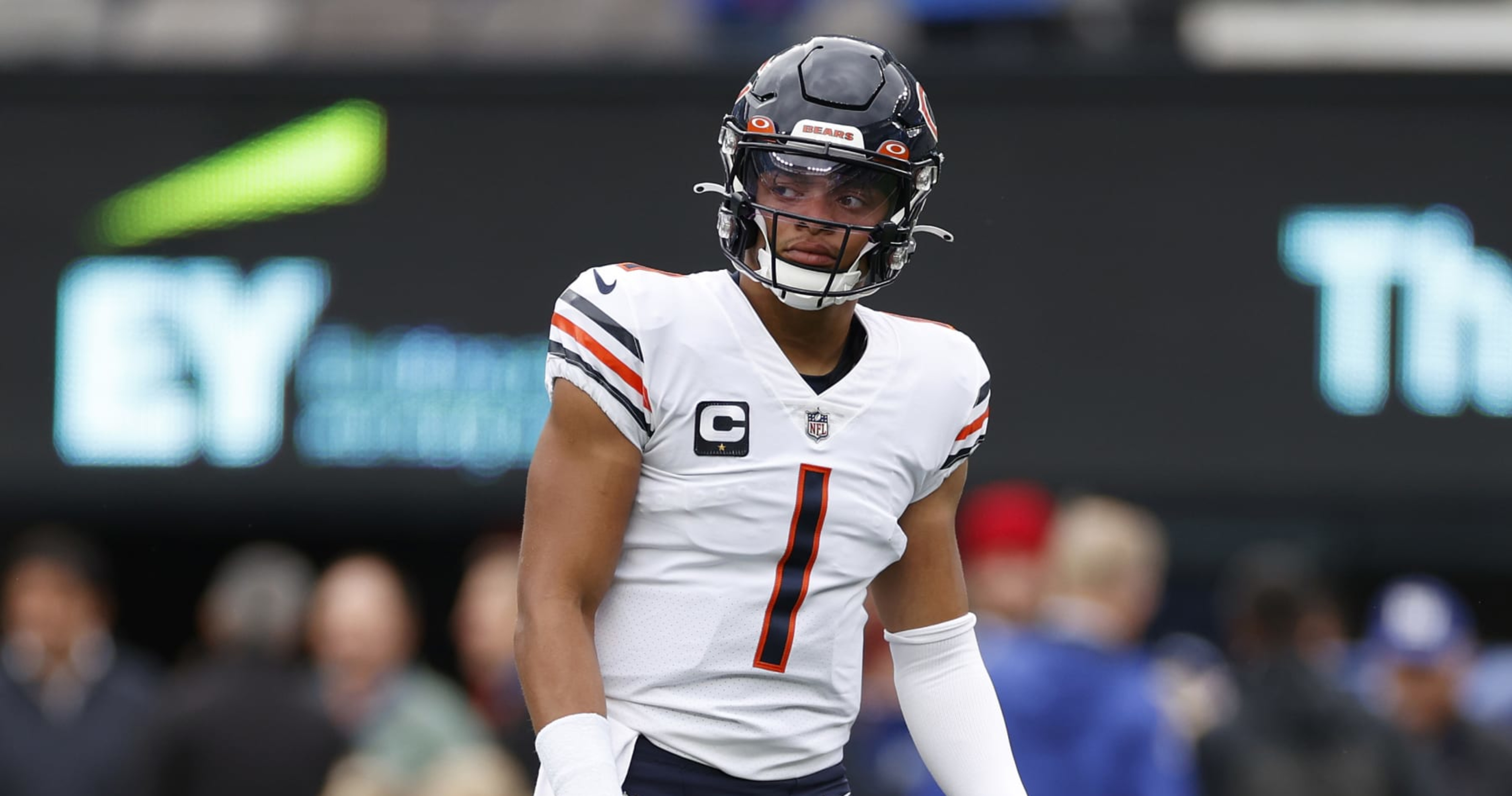 Fake jersey? : r/CHIBears