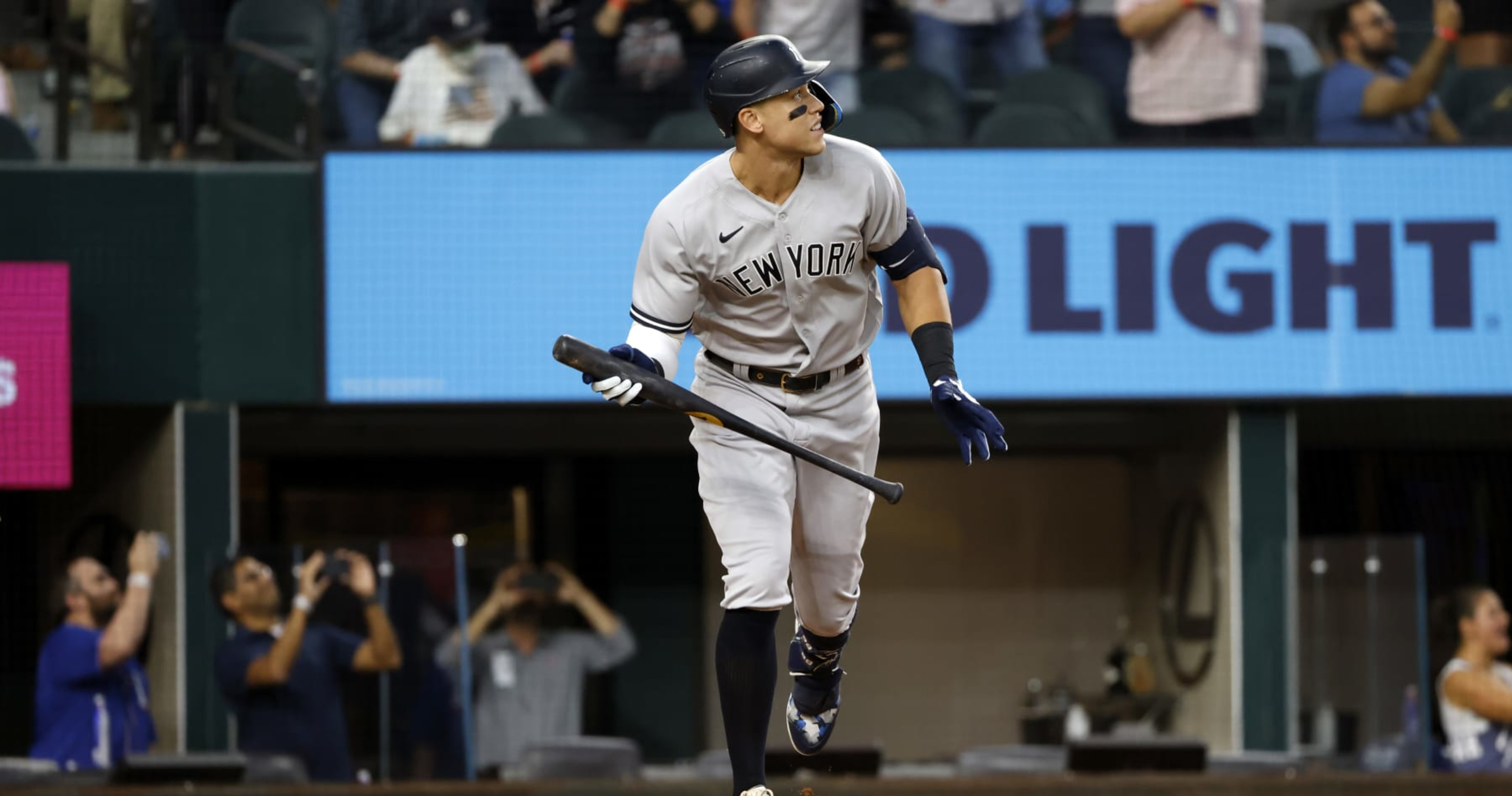 How much is Yankees' Aaron Judge 62nd HR ball worth? No one is sure, but  it's 'a lot of money' 