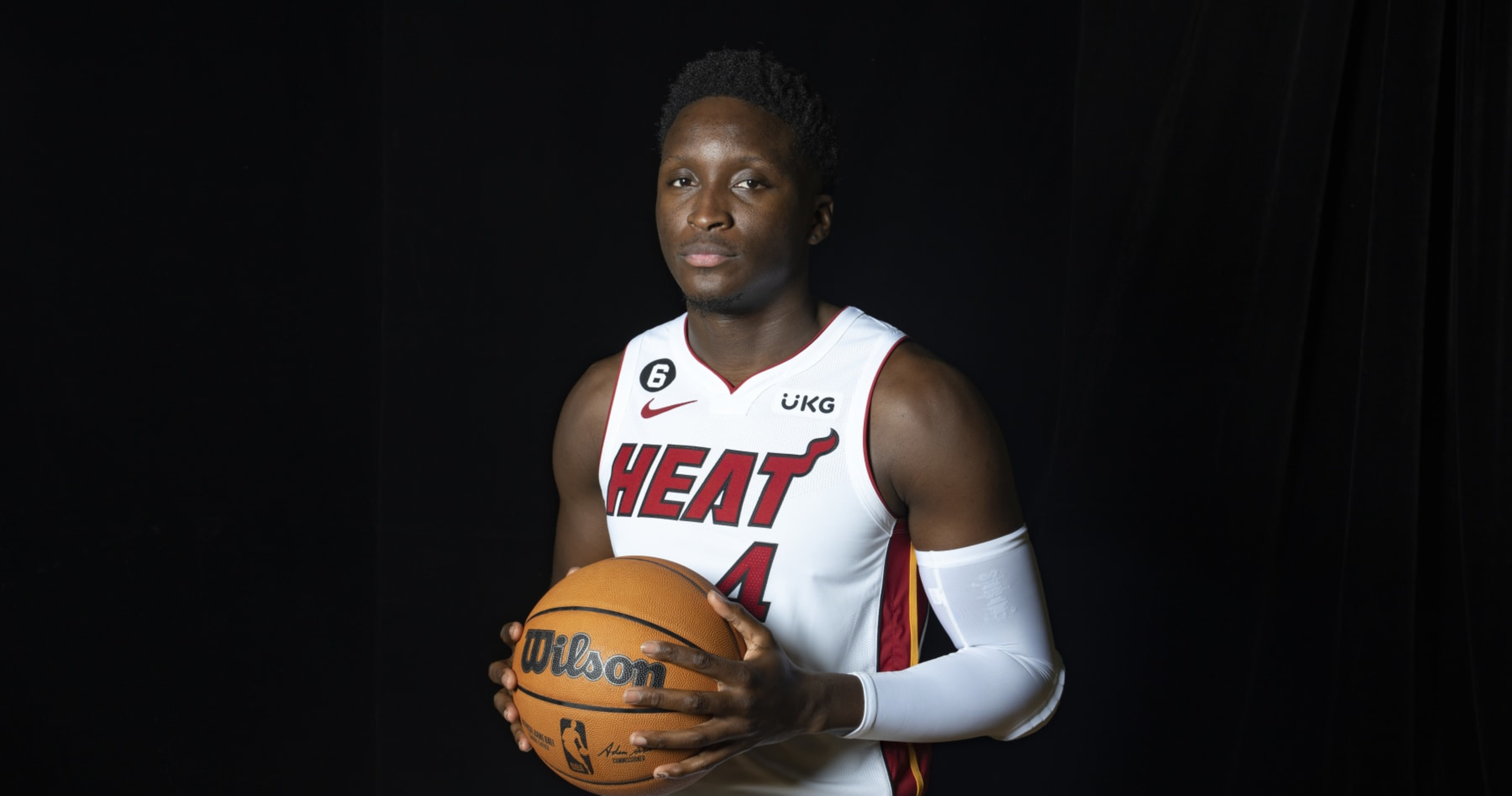 Nba Miami Heat Basketball Jersey #4 C. Butler
