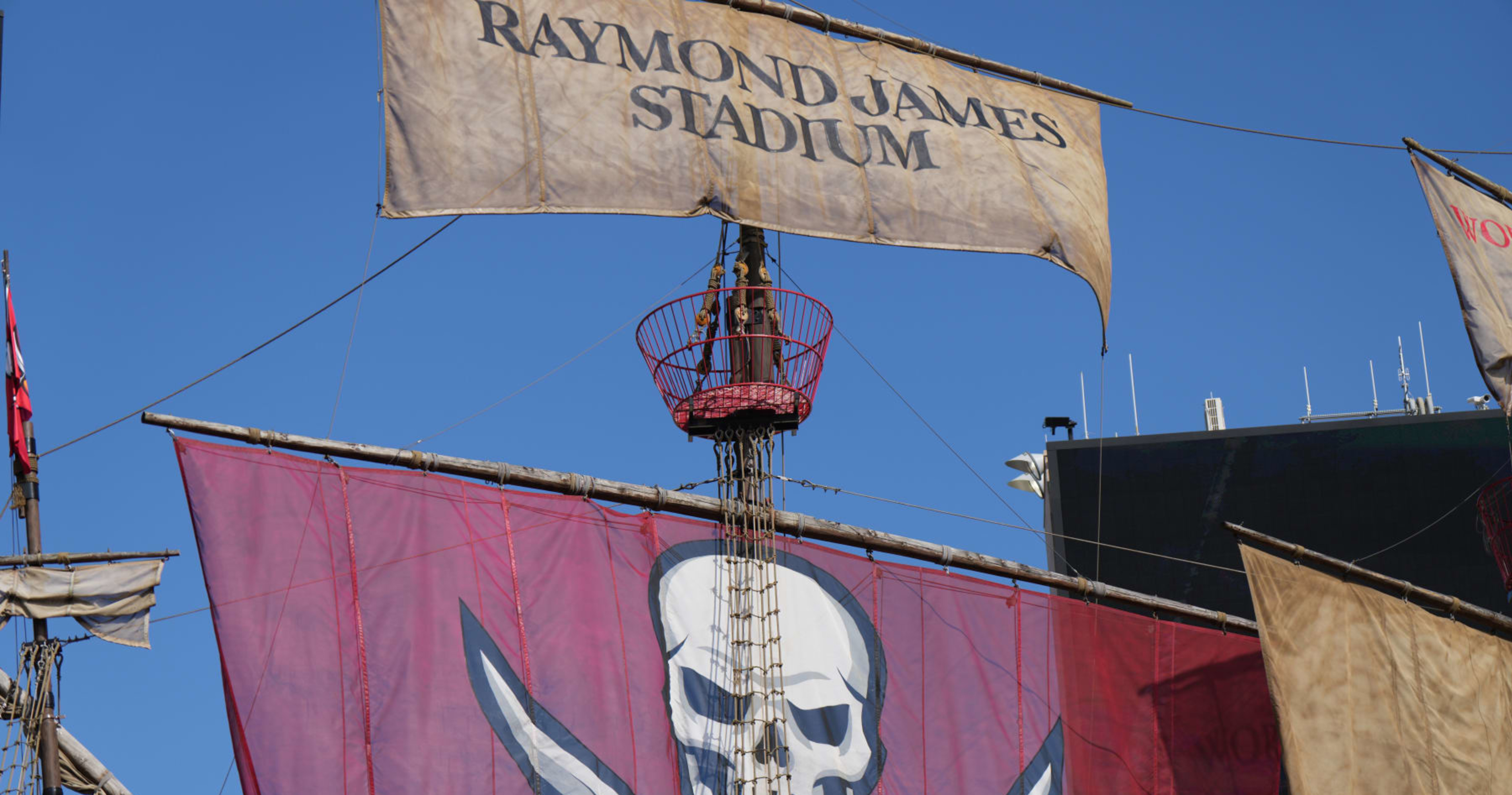 Boy tackled by security guard after running onto field during Buccaneers  game