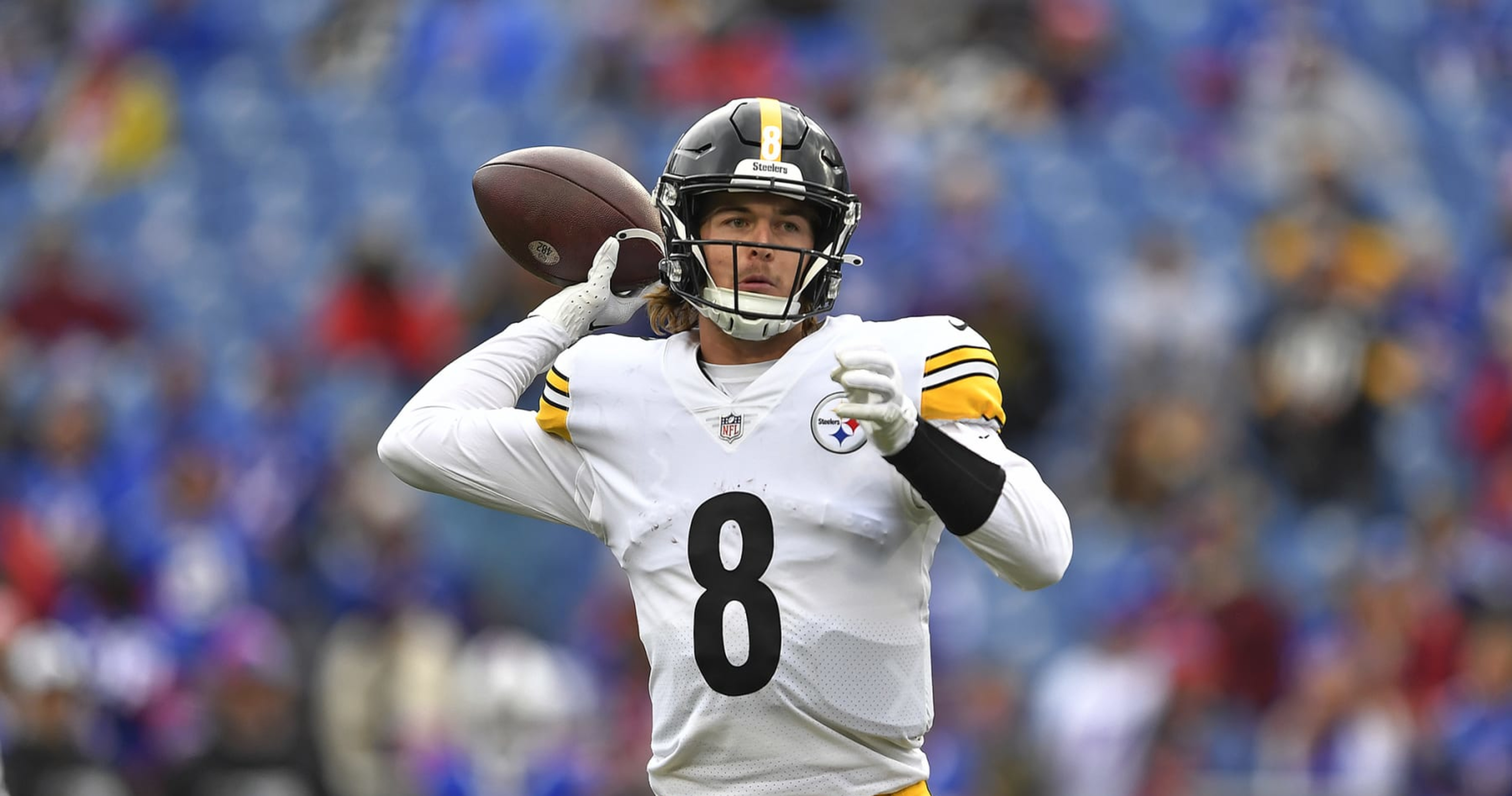 Bleacher Report Believes Steelers' Kenny Pickett Should