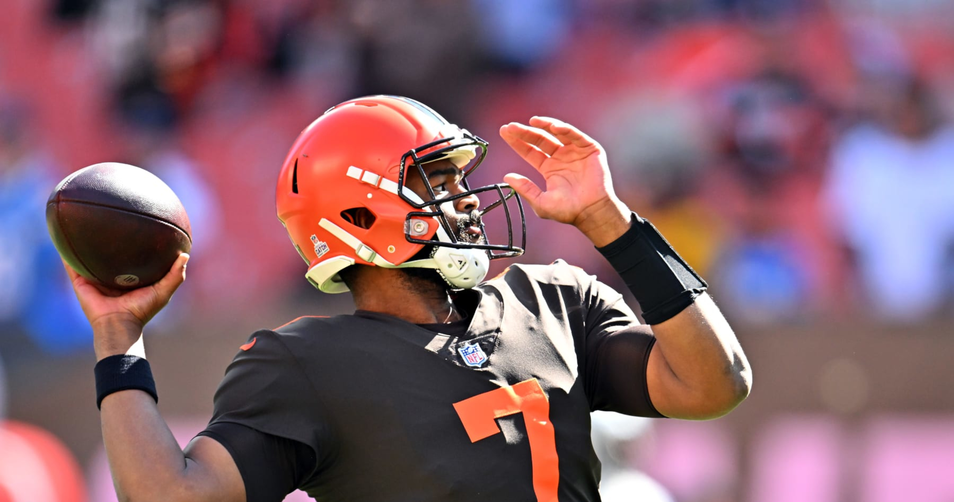 Watson must improve quickly for Browns to make playoff push