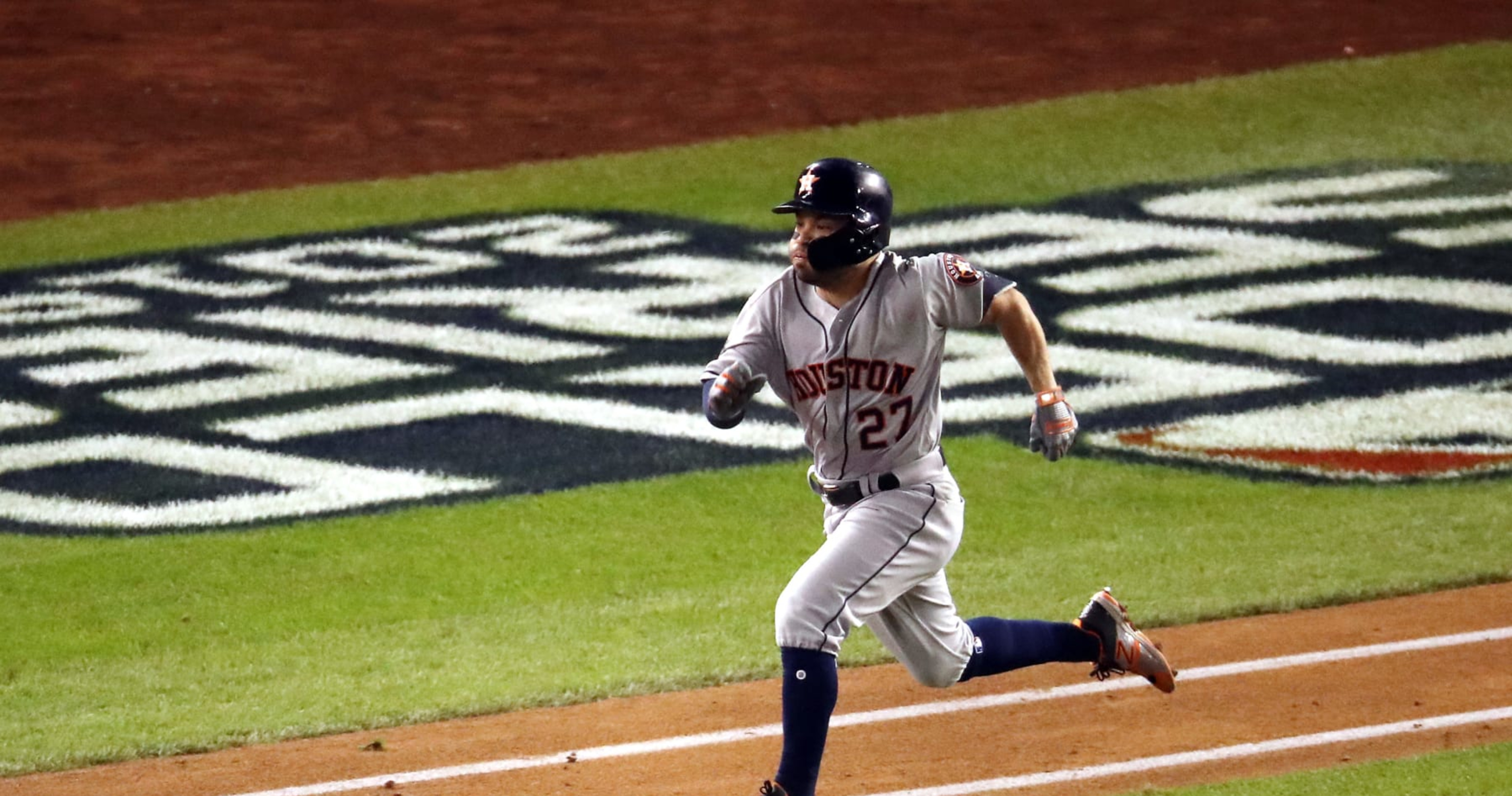 Jose Altuve 2018 ALCS Game 1 Road Gray Game-Used Jersey (Size 40