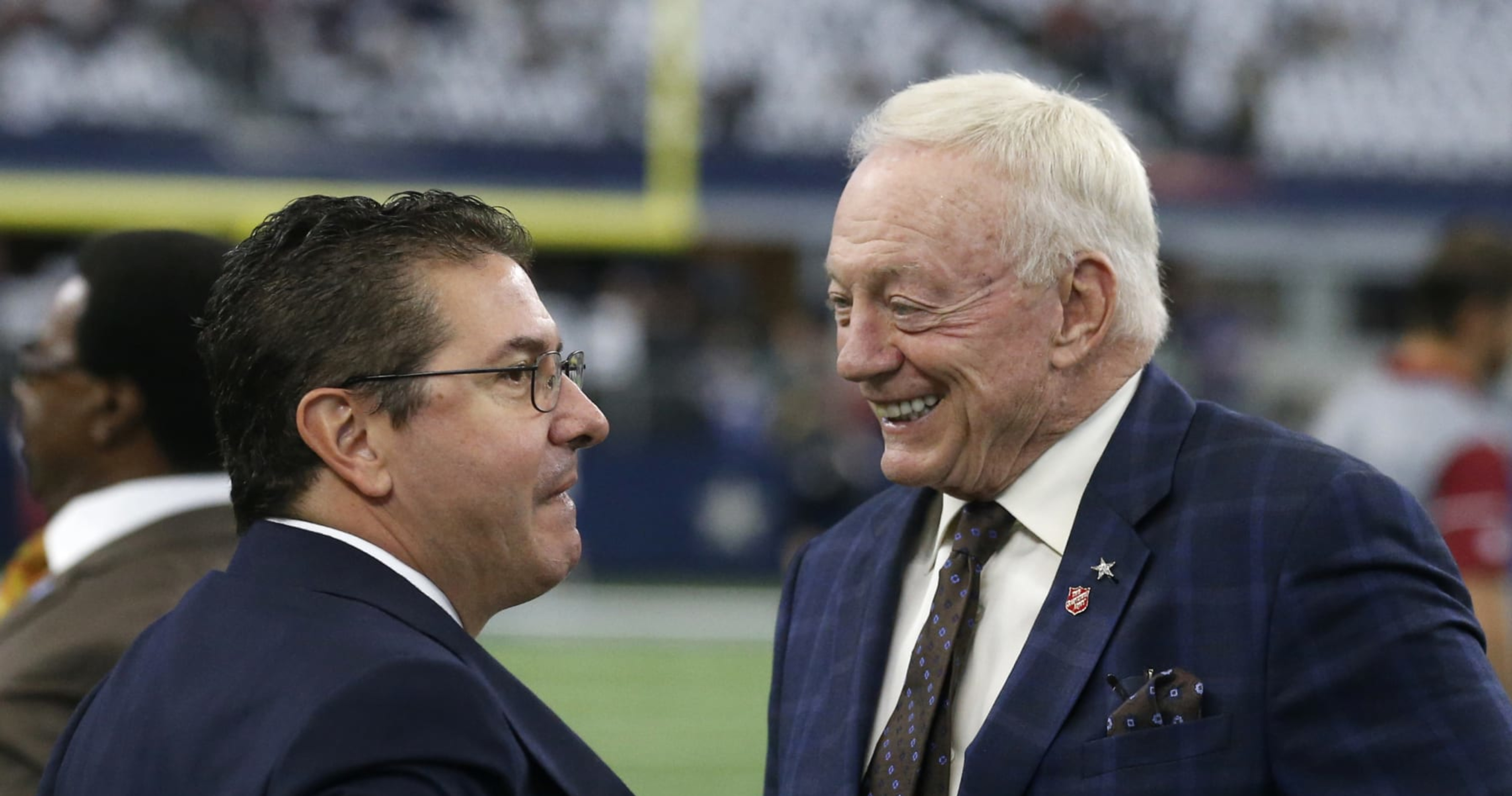 Report: Daniel Snyder 'Has Dirt on' Jerry Jones After Hiring PI to Track NFL Own..