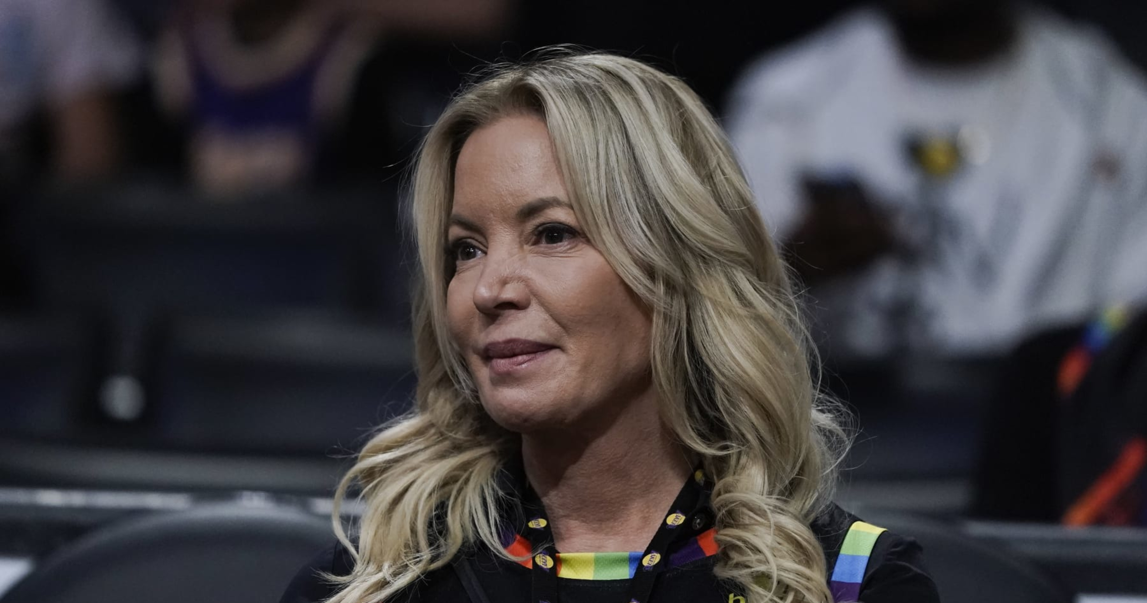 Lakers' Jeanie Buss 'a Fan' Of Father-Son Duos Amid LeBron James ...