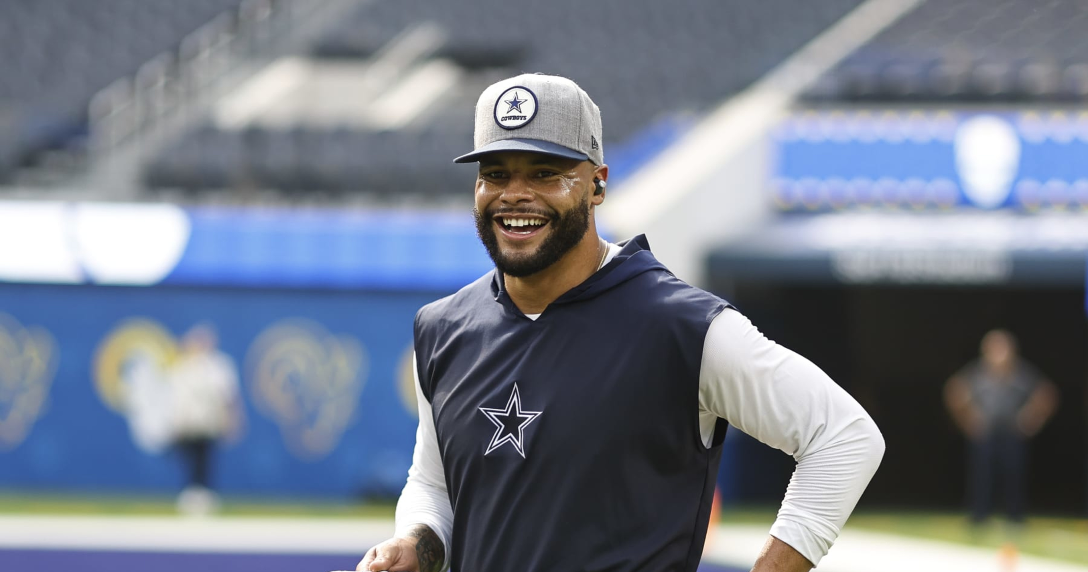 Cowboys' Mike McCarthy downplays Micah Parsons' leg injury