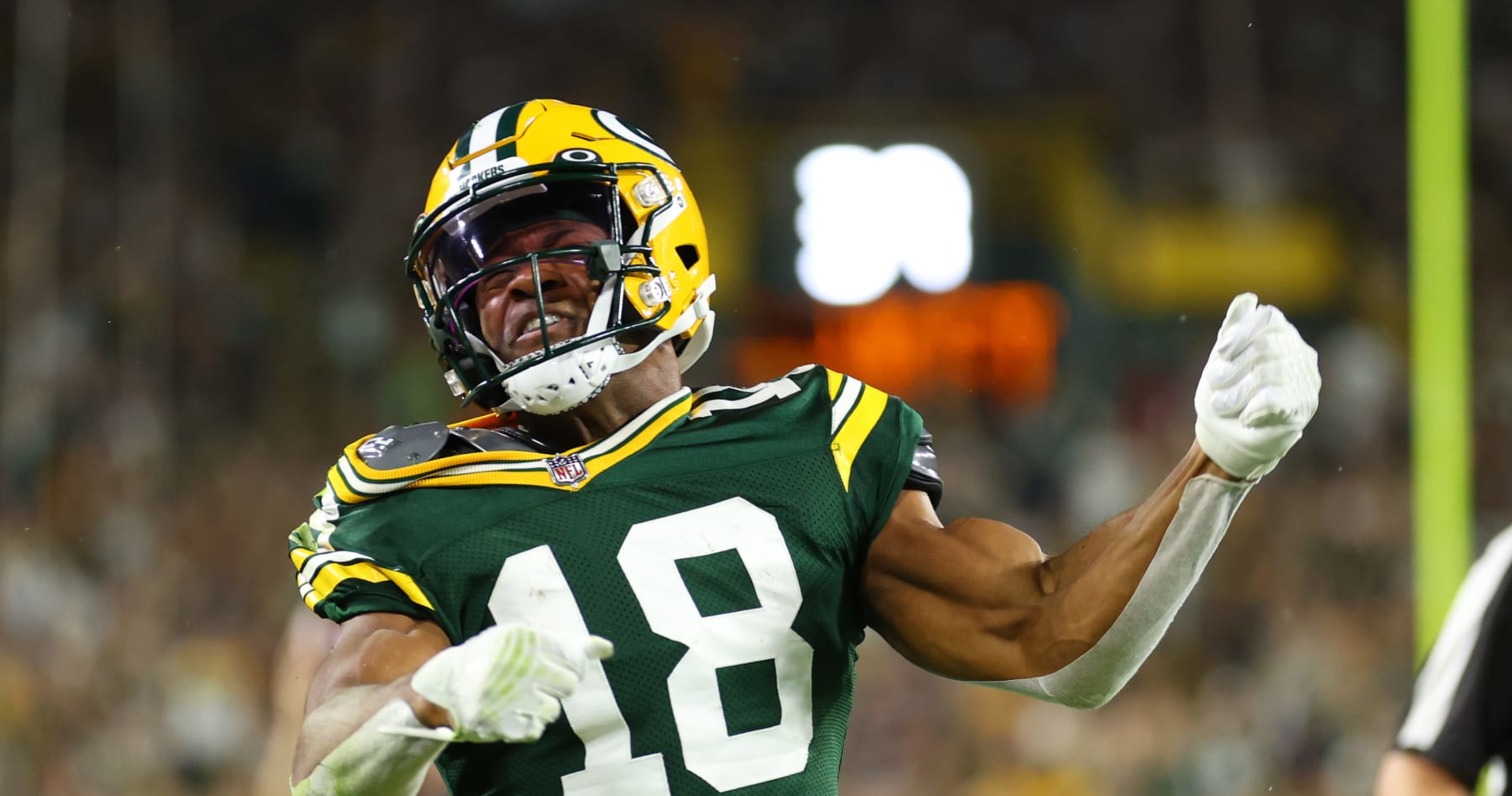 Packers' Randall Cobb Suffers Core Injury