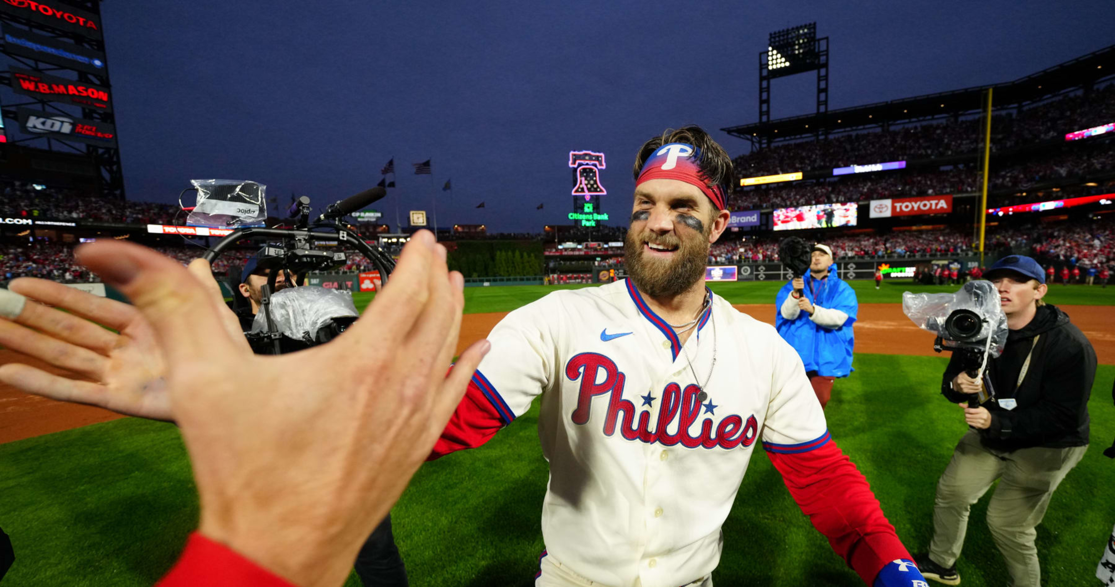 Previewing the 2022 World Series, Locked On Phillies