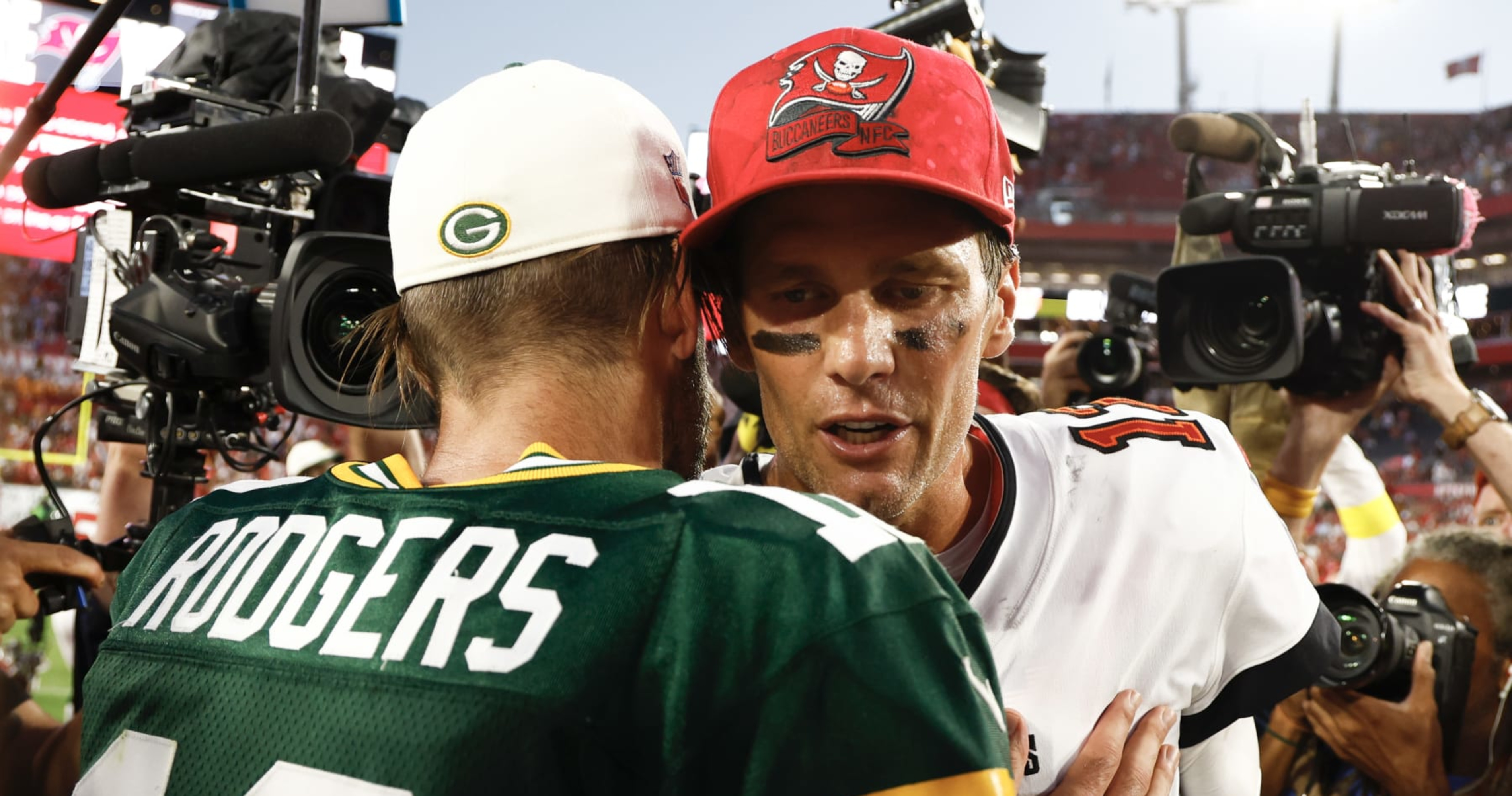 Tom Brady retirement creates Raiders' Aaron Rodgers dilemma