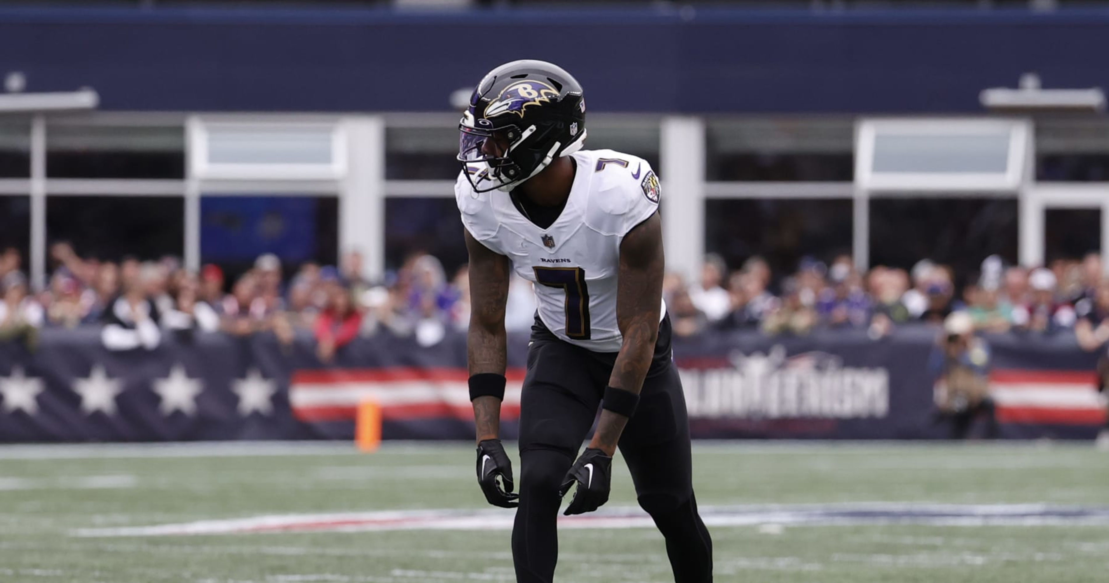 Baltimore Ravens' Rashod Bateman to miss 'number of weeks' with soft tissue  injury to leg - ESPN