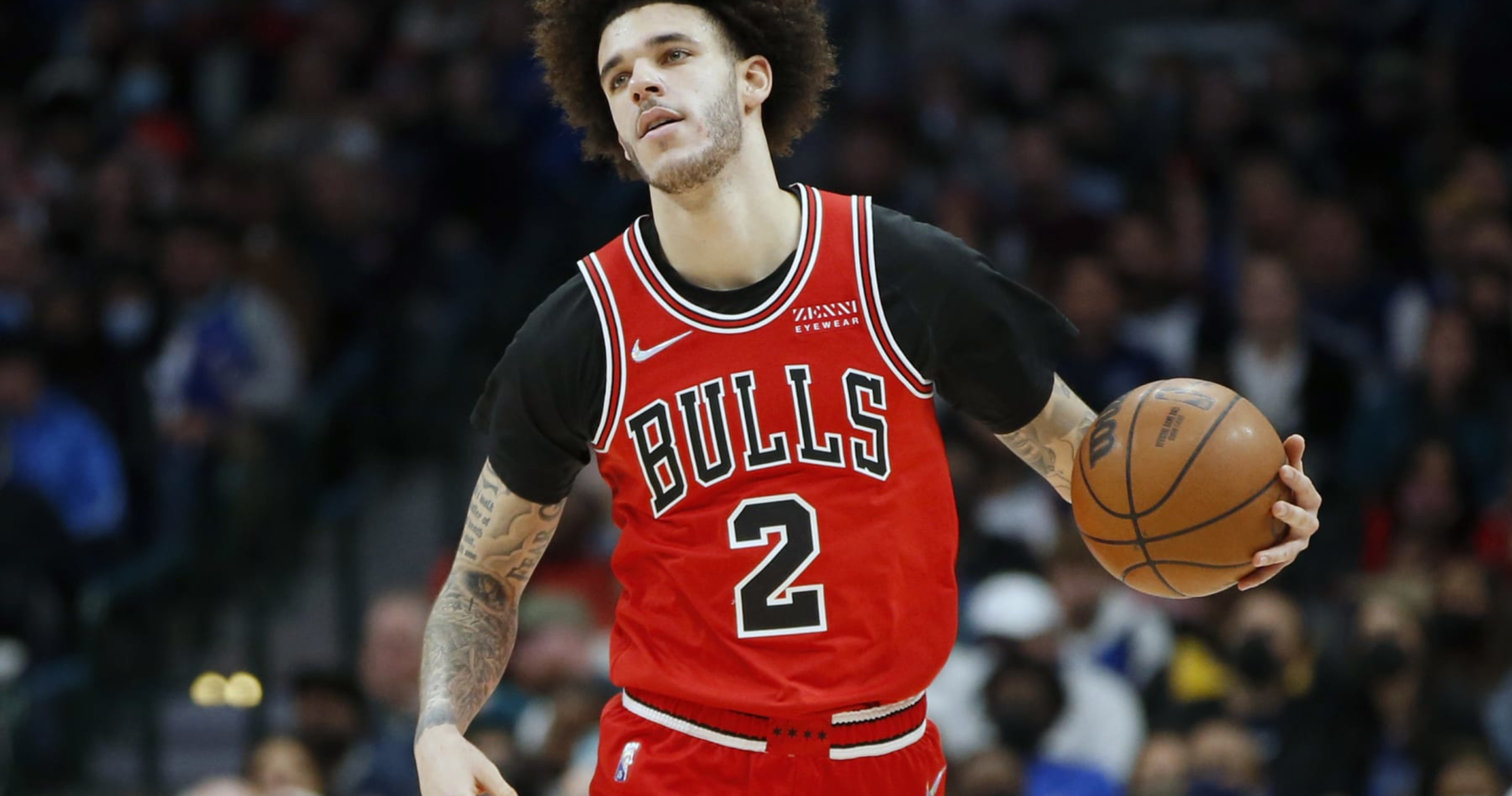 Bulls' Lonzo Ball Improving After Surgery on Knee Injury, No