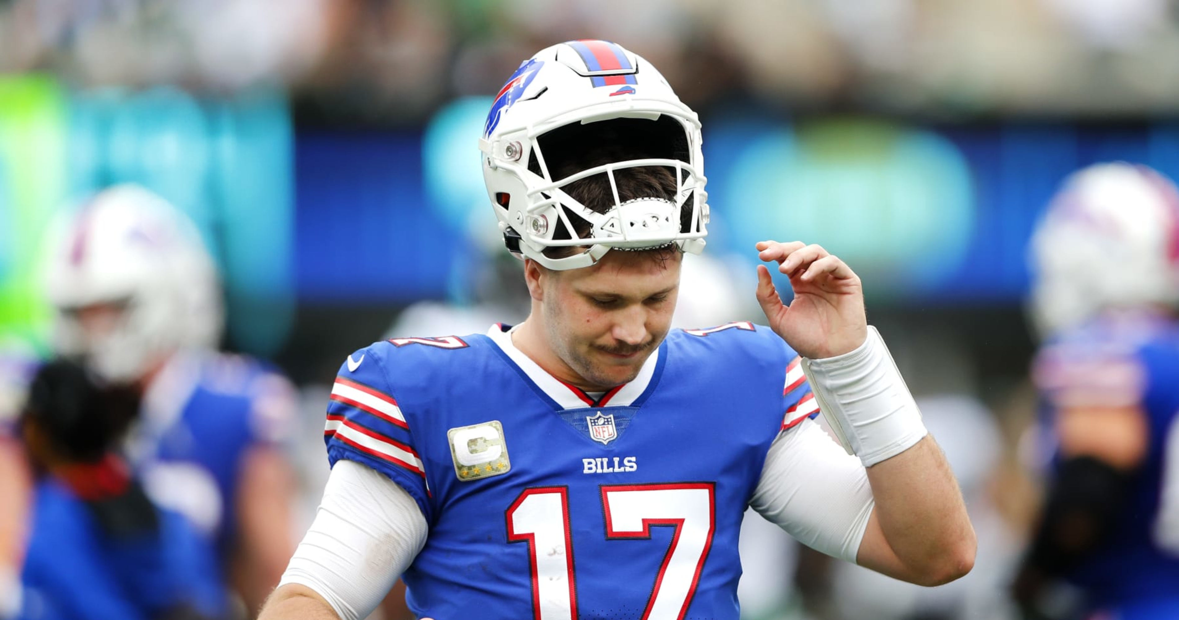 Josh Allen: Stats & Injury News