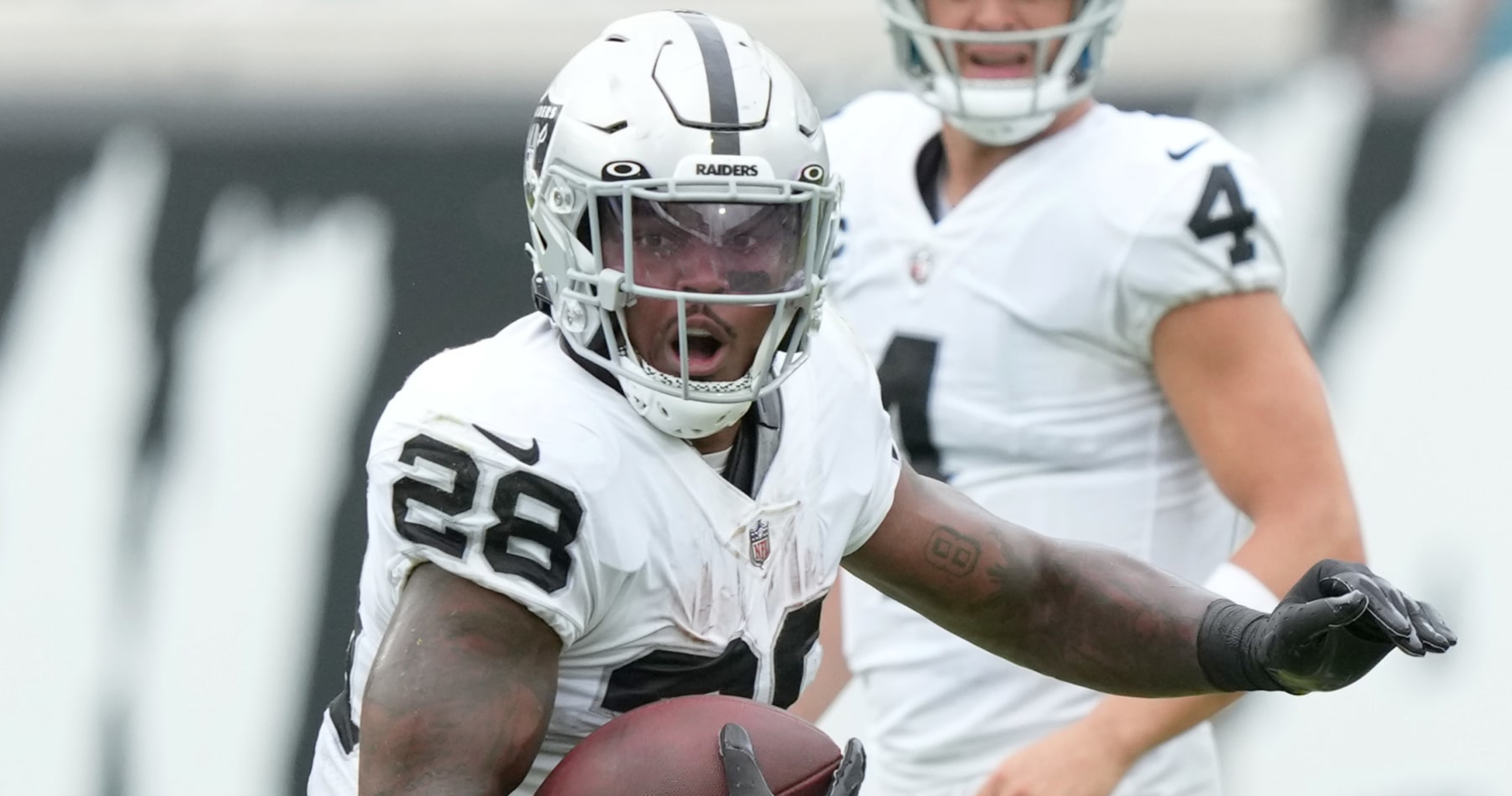 Raiders' Darren Waller, Josh Jacobs questionable for Sunday, Raiders News