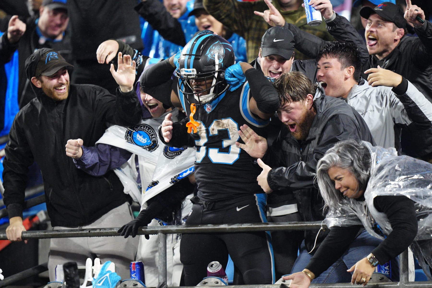 NFL Twitter Hyped for D'Onta Foreman's Dominance in Panthers' Win vs