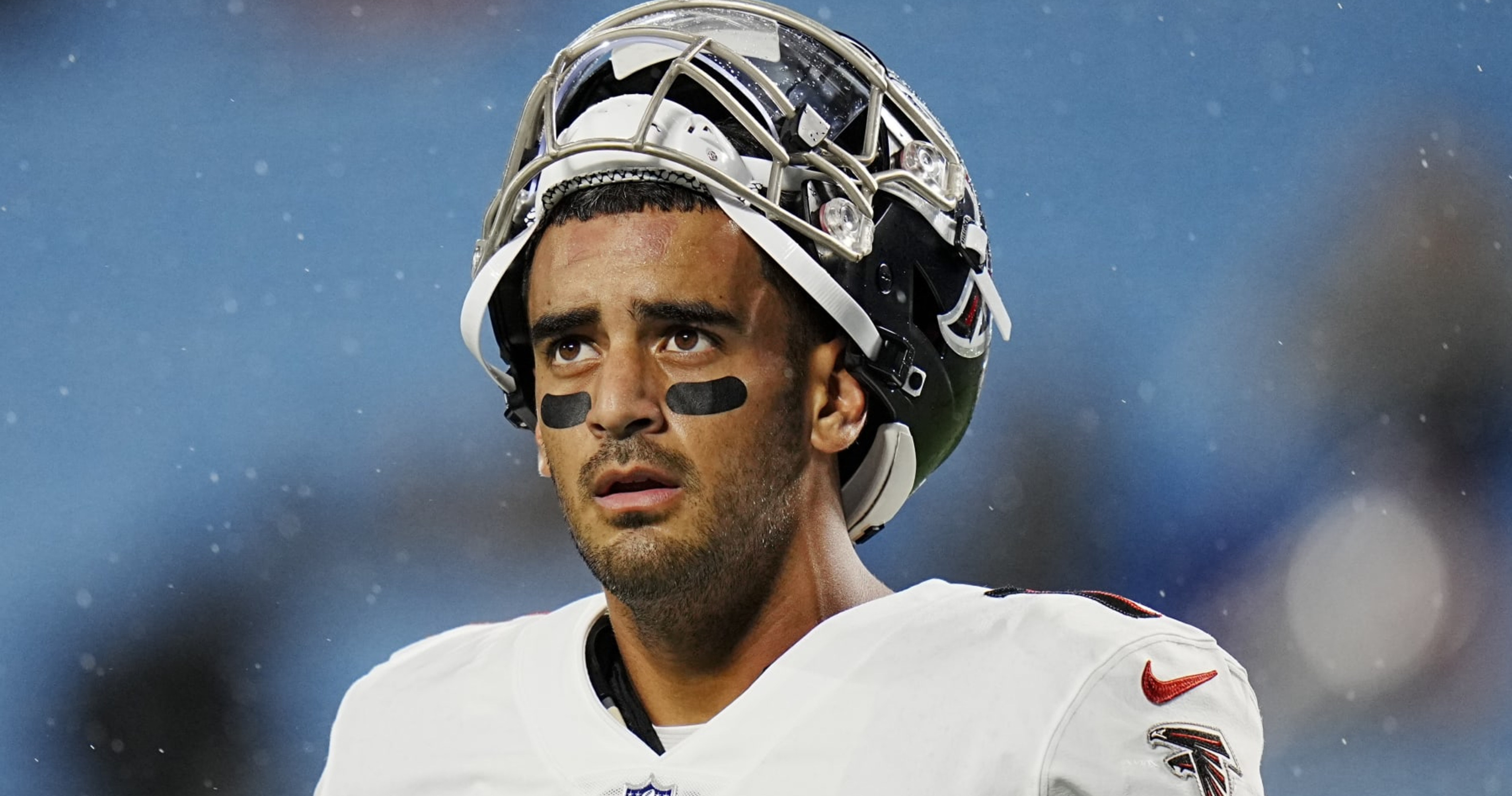 Marcus Mariota QUITS On Atlanta Falcons After He Gets BENCHED For QB  Desmond Ridder 