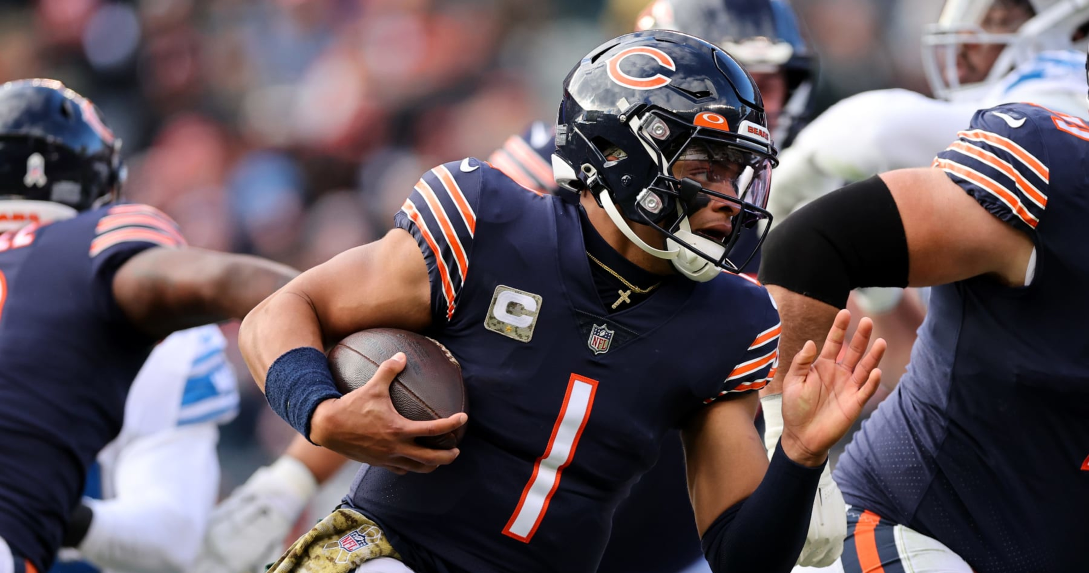 NFL Exec Makes Bold Trade Prediction For Bears' Justin Fields