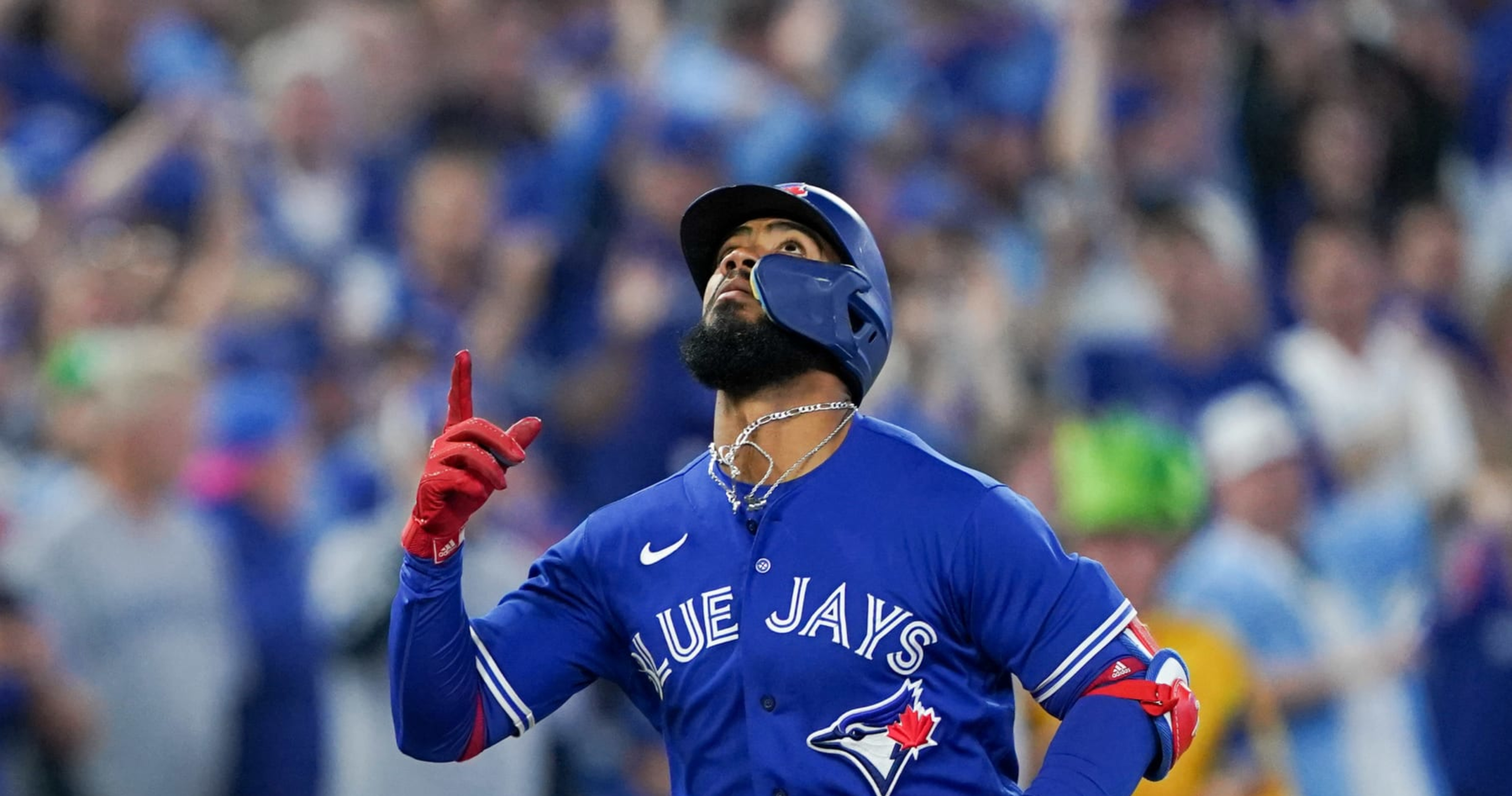 Mariners acquire All-Star OF Teoscar Hernandez from Blue Jays
