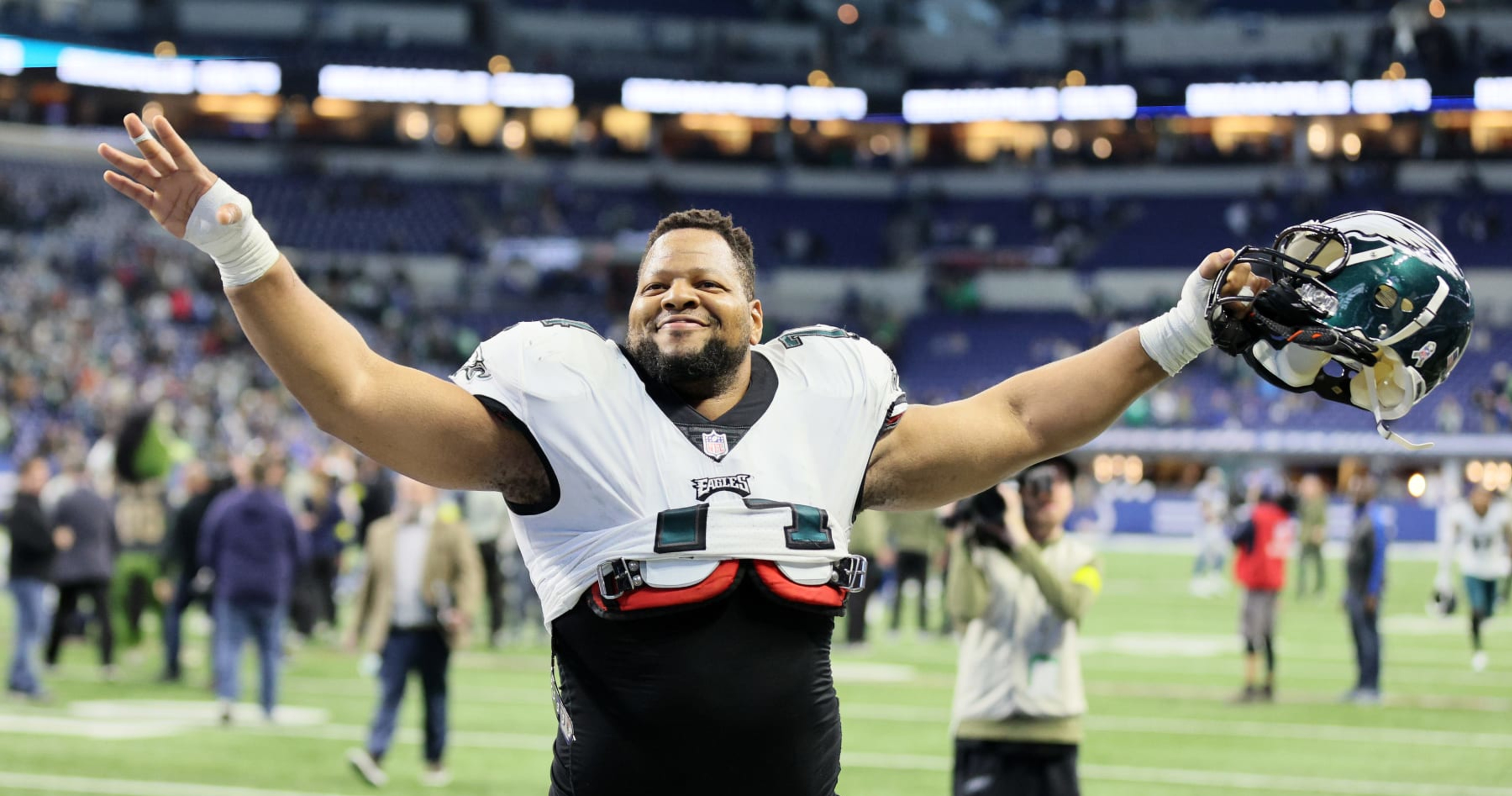 Eagles' Ndamukong Suh Speaks Out On Early Thoughts Of Team