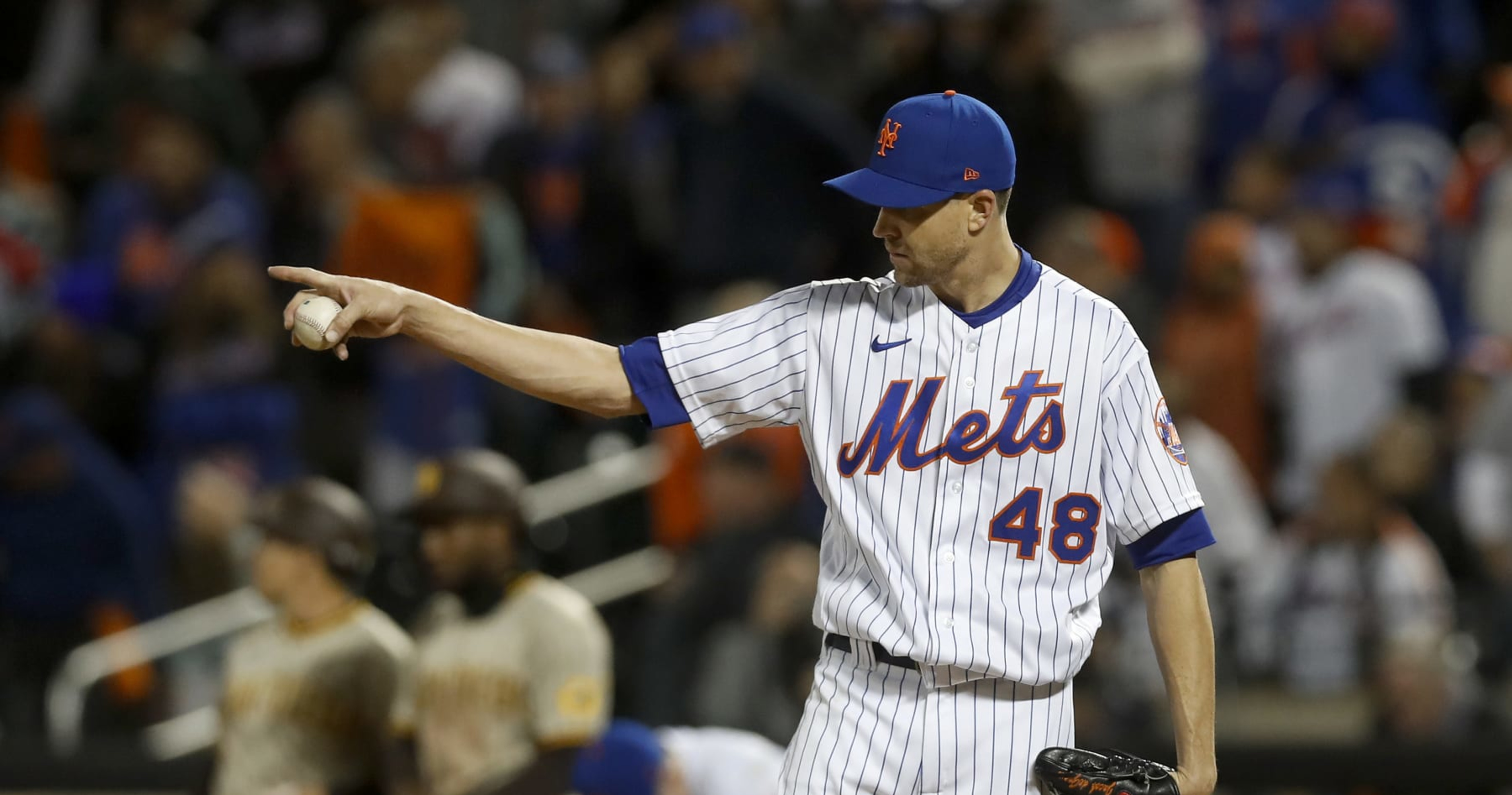 MLB free agency: Mets, Jacob deGrom made pact to stay in touch
