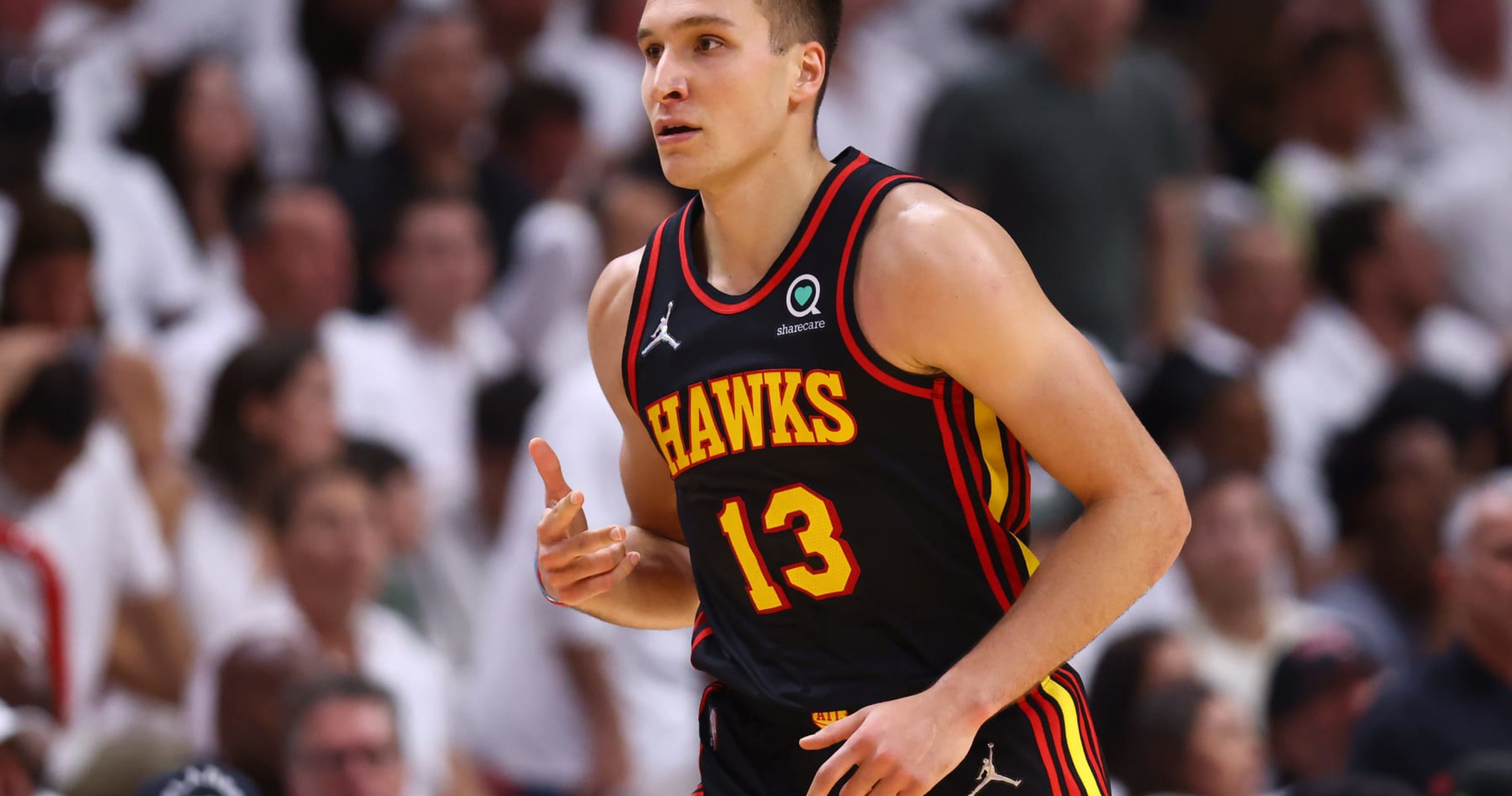 Atlanta Hawks guard Bogdan Bogdanovic (13) shoots the ball against