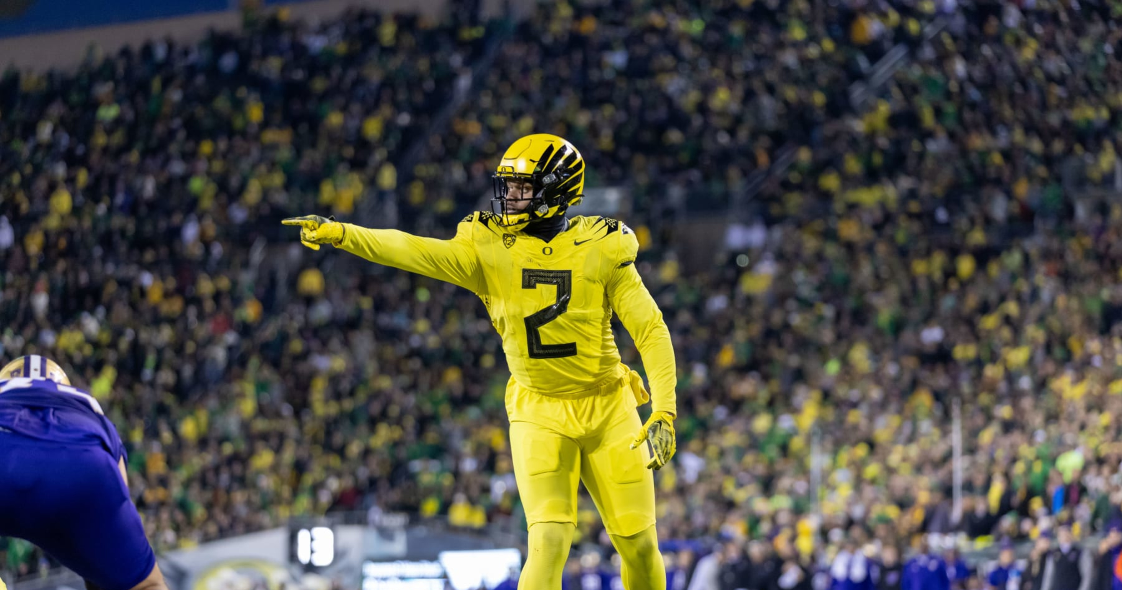 Oregon's DJ Johnson Punches Fan from Behind After Upset Loss to Oregon State