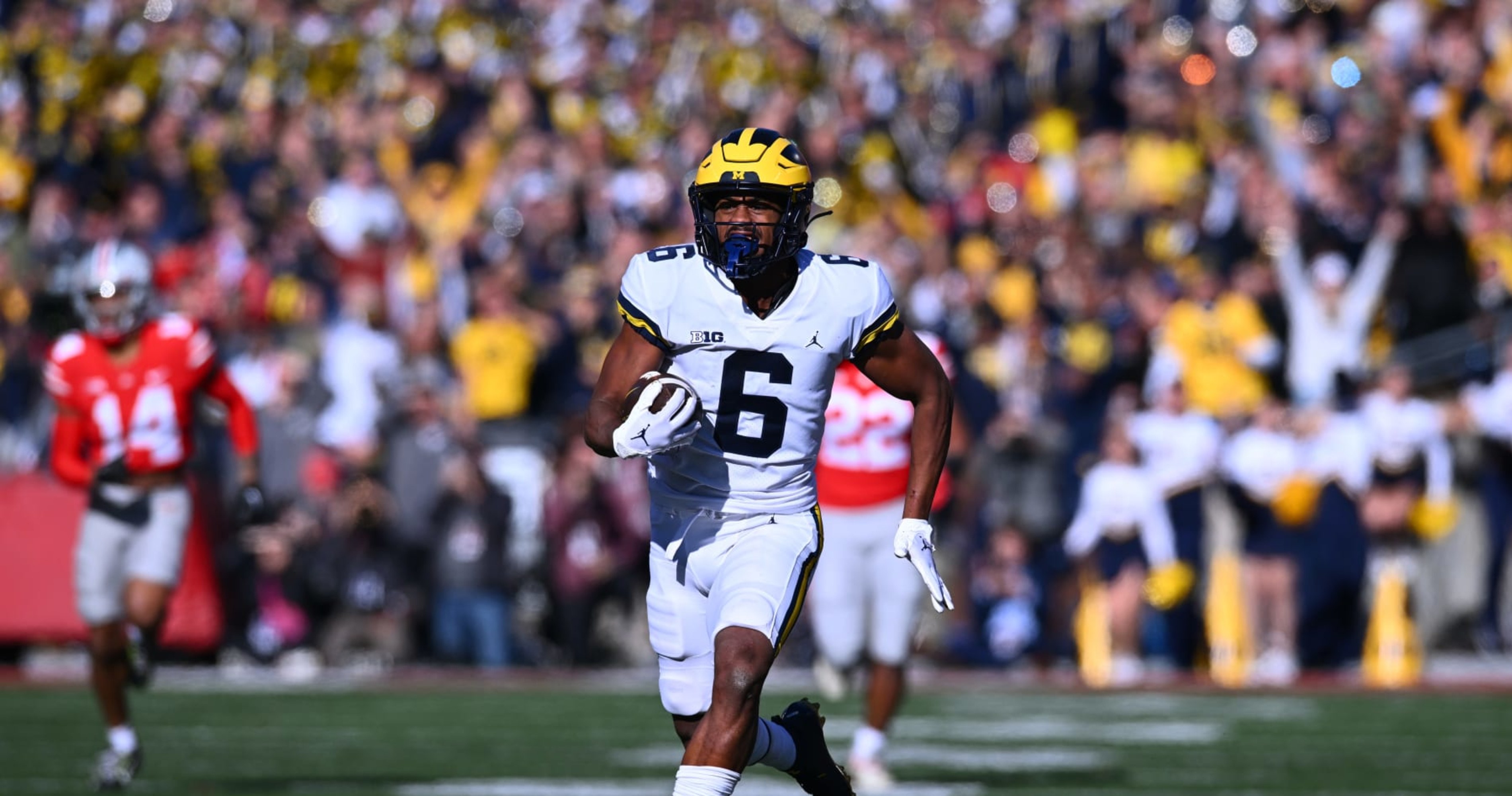 Michigan Football on X: Only the beginning for @DEdwards__