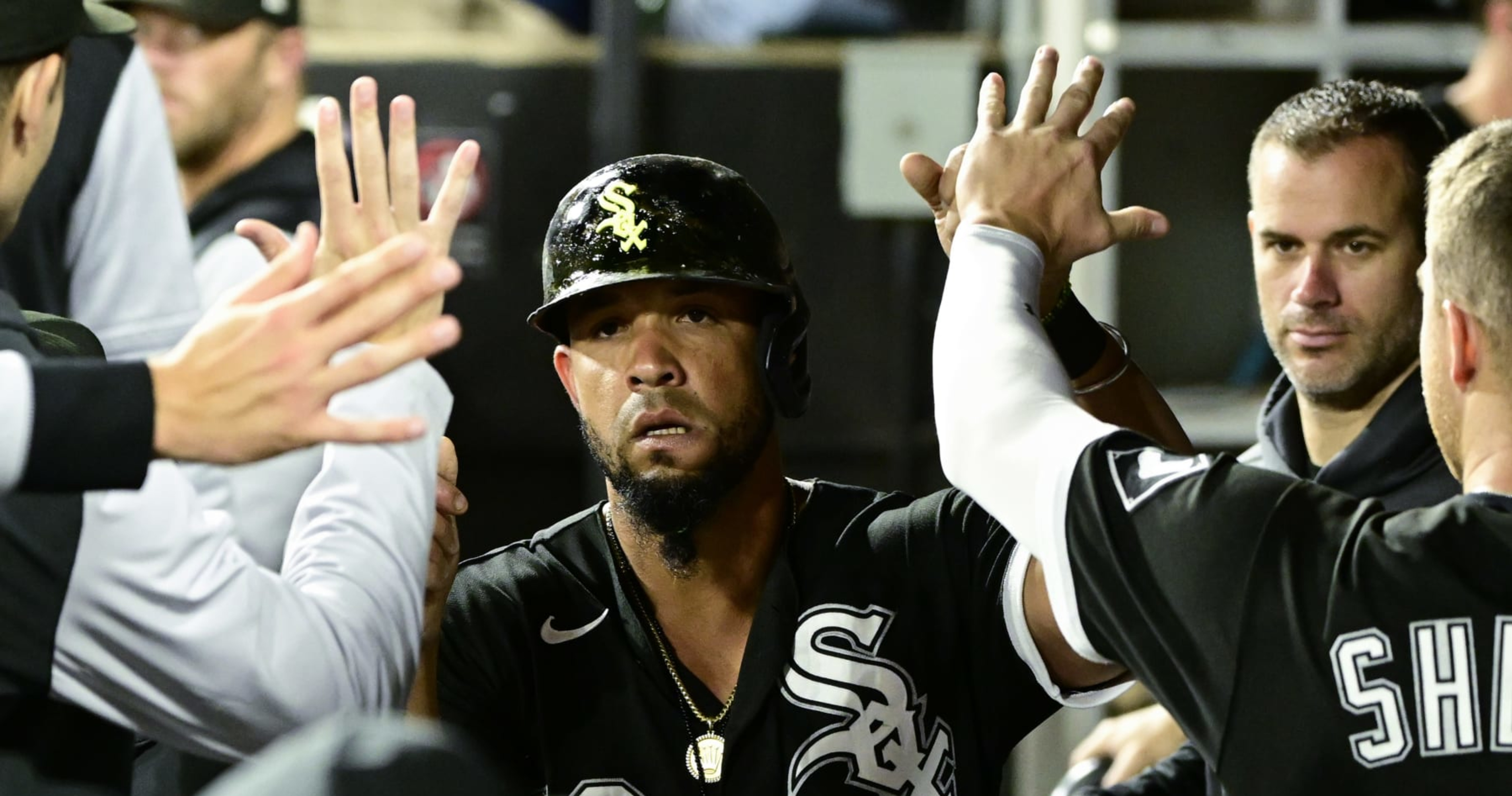 Report: José Abreu, Astros Agree to 3-year Contract Worth Around $60M in Free Ag..