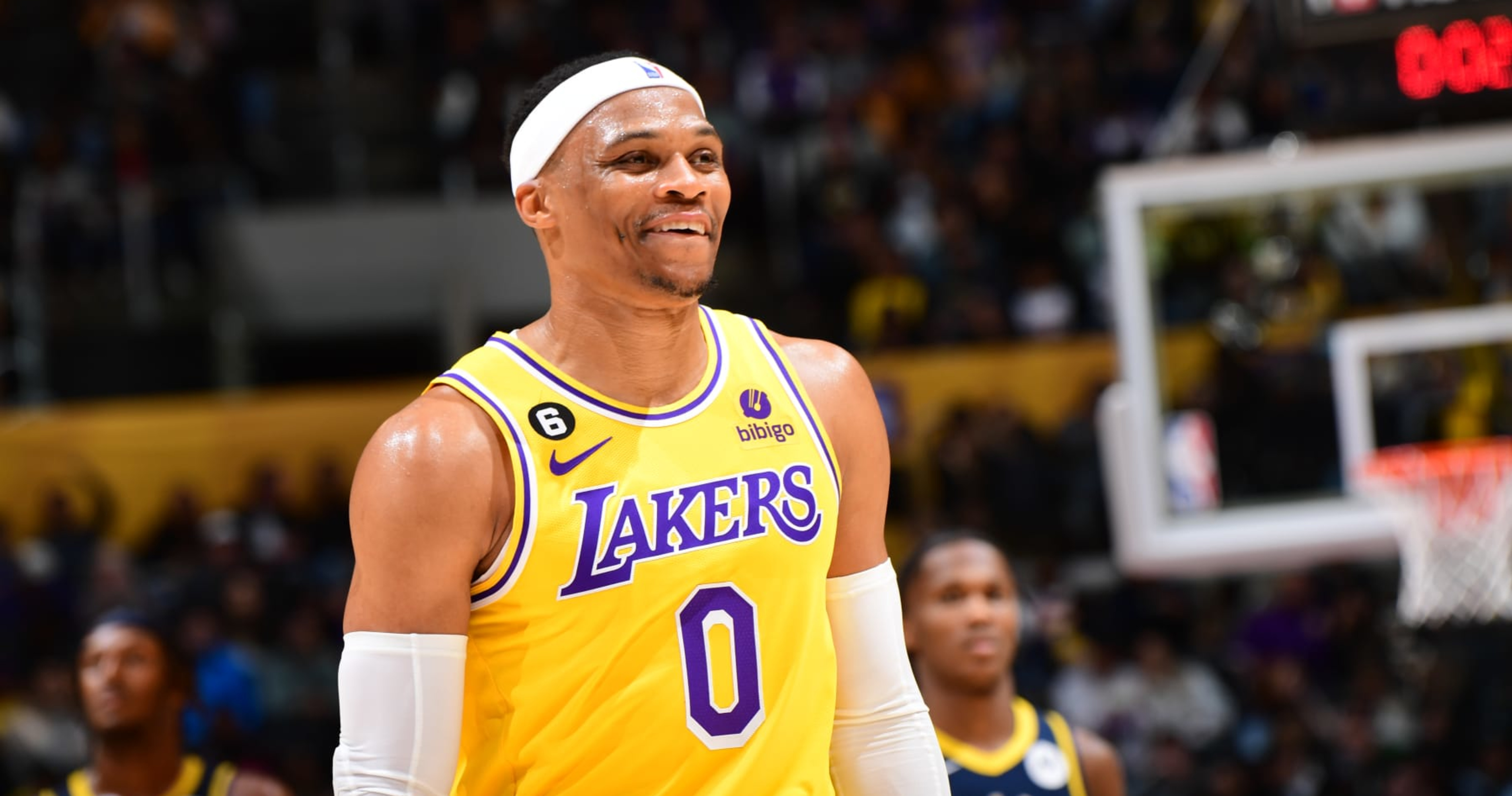 Lakers rumors: The team's sign-and-trade options