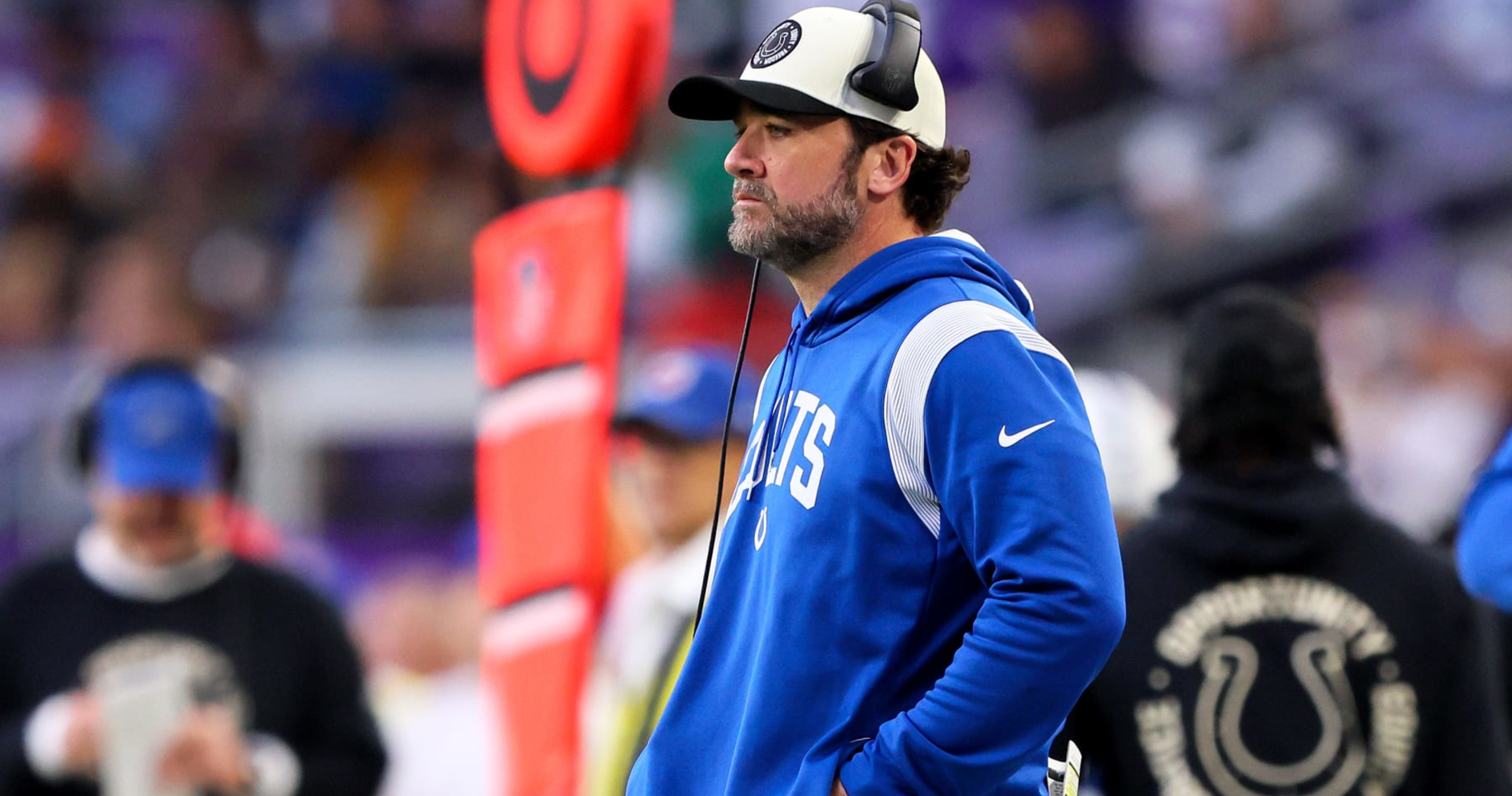 Jeff Saturday wins debut as Indianapolis Colts coach