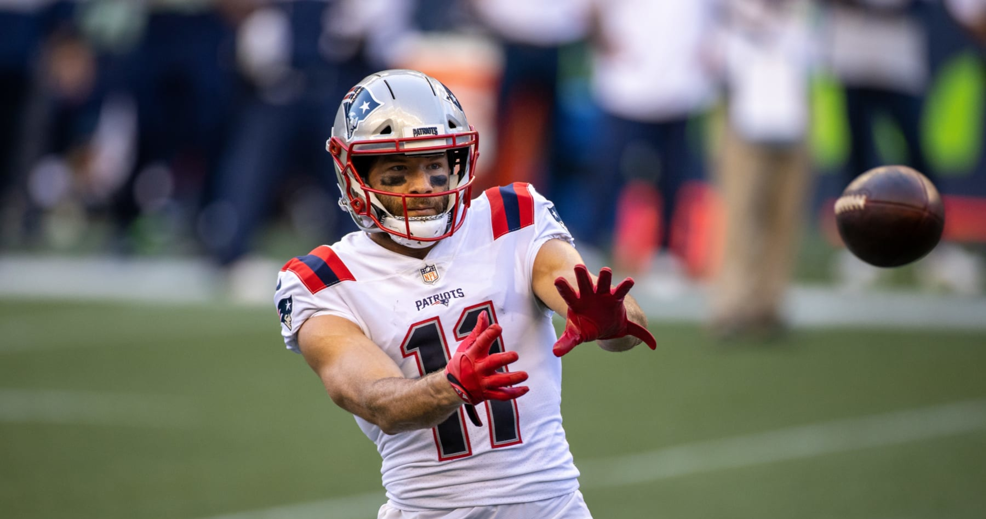 Julian Edelman: Breaking News, Rumors & Highlights