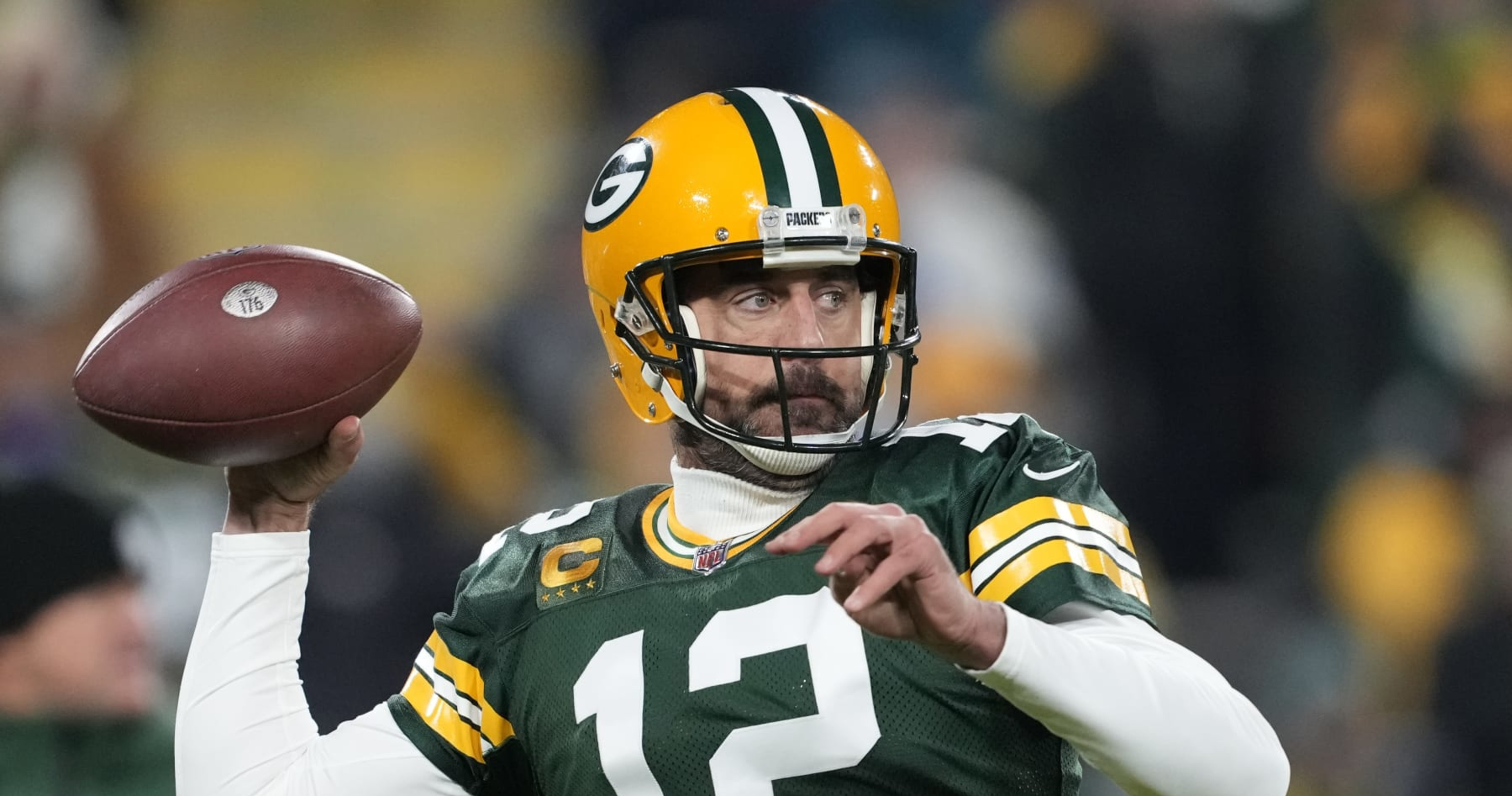 Green Bay Packers quarterback Aaron Rodgers (12) gives the thumbs