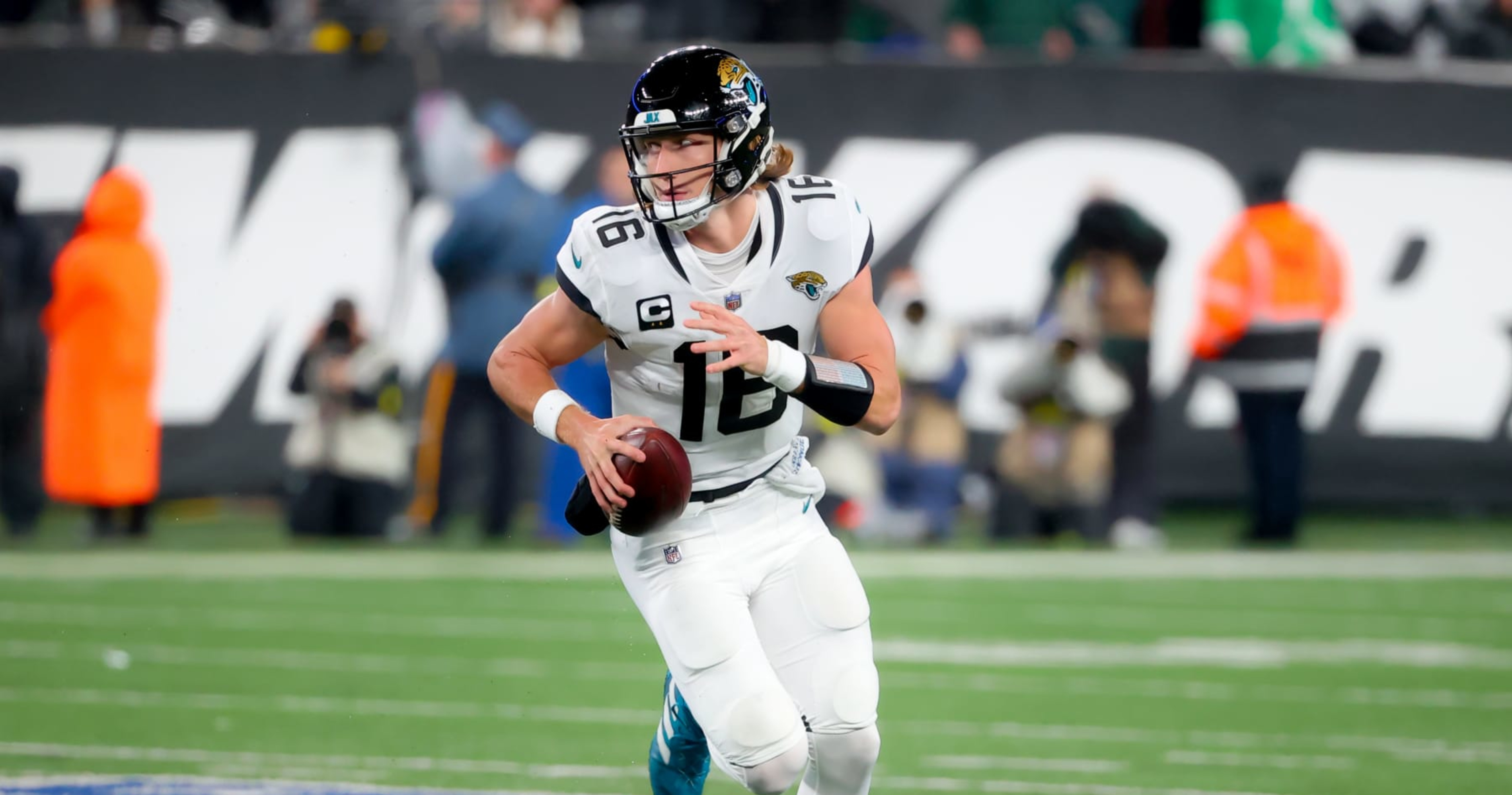 Jaguars QB Trevor Lawrence questionable vs. Titans