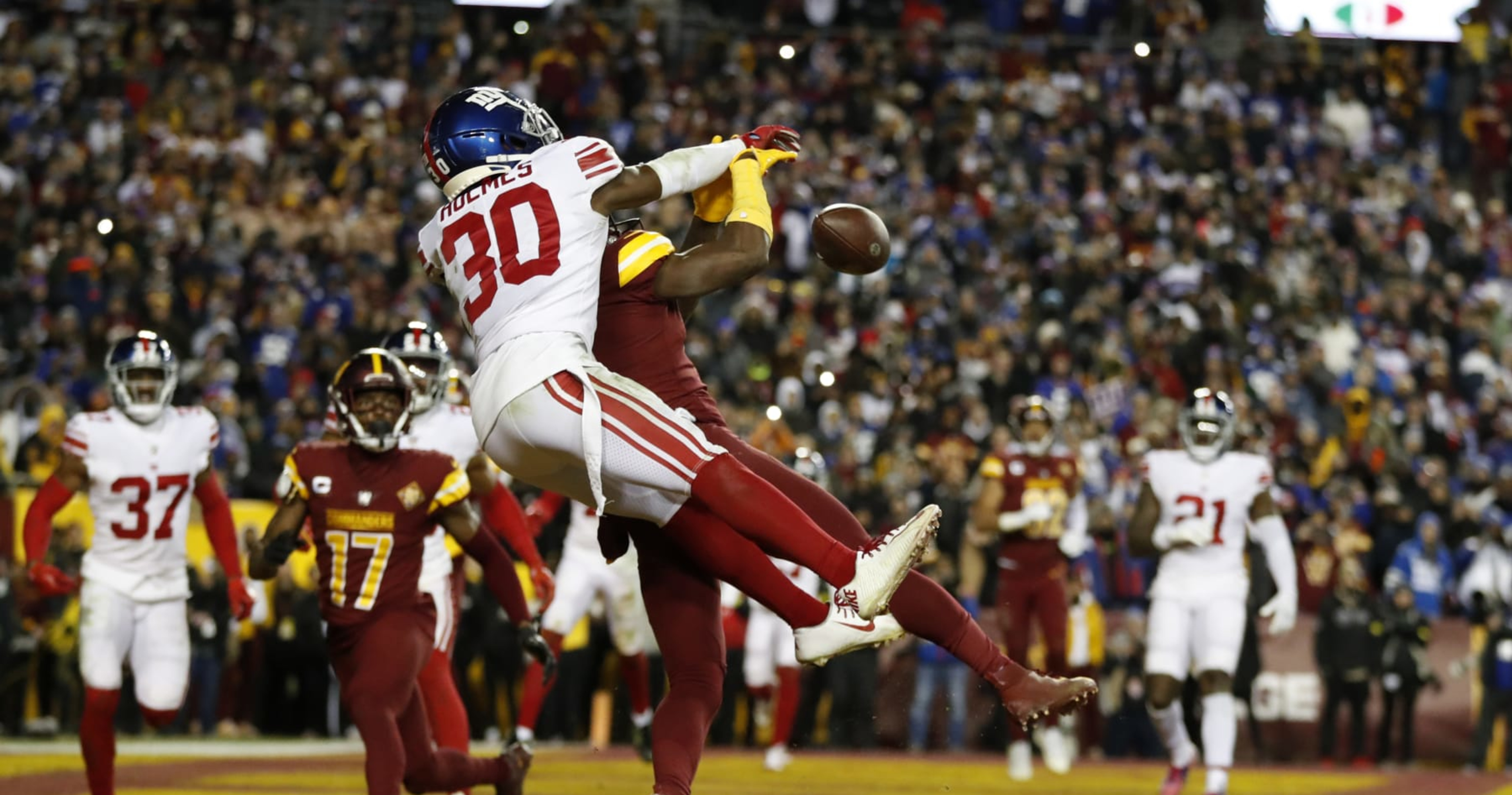 Report: NFL Told Commanders That Refs Missed DPI Call on Final Play vs. Giants