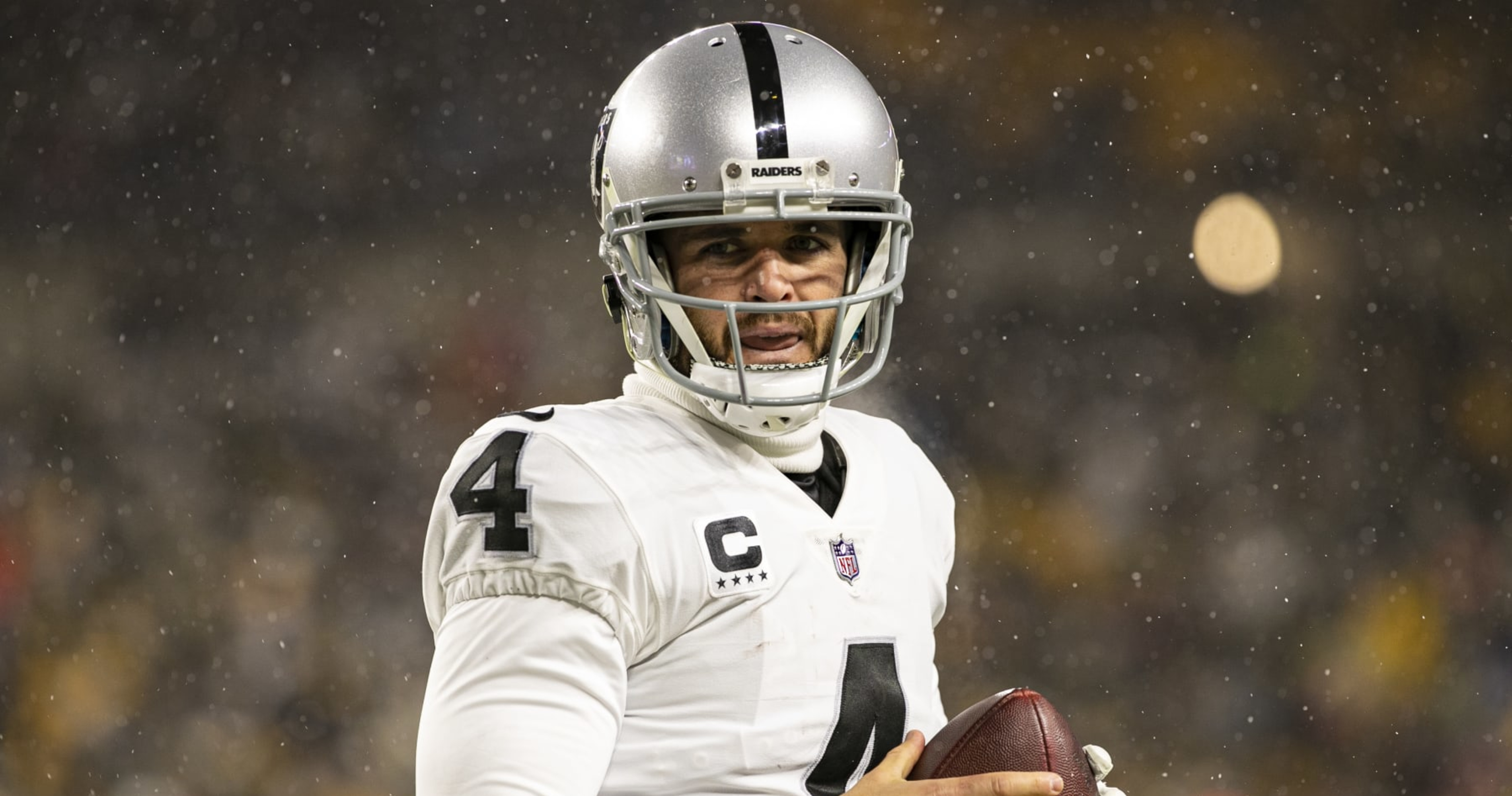 las vegas raiders derek carr news