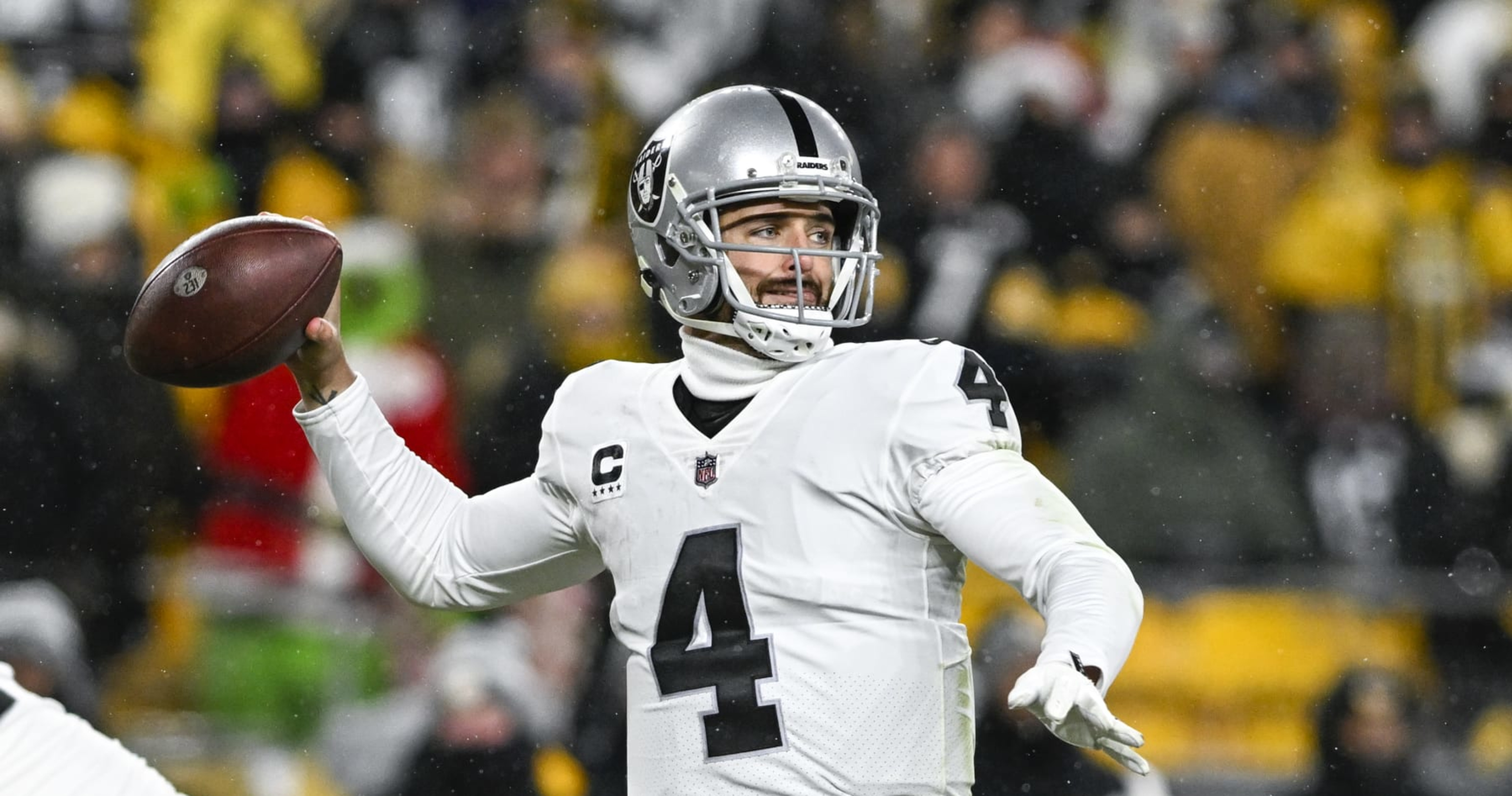 Raiders Rumors: Derek Carr Benched 'in Part' to Avoid Injury For Potential Trade