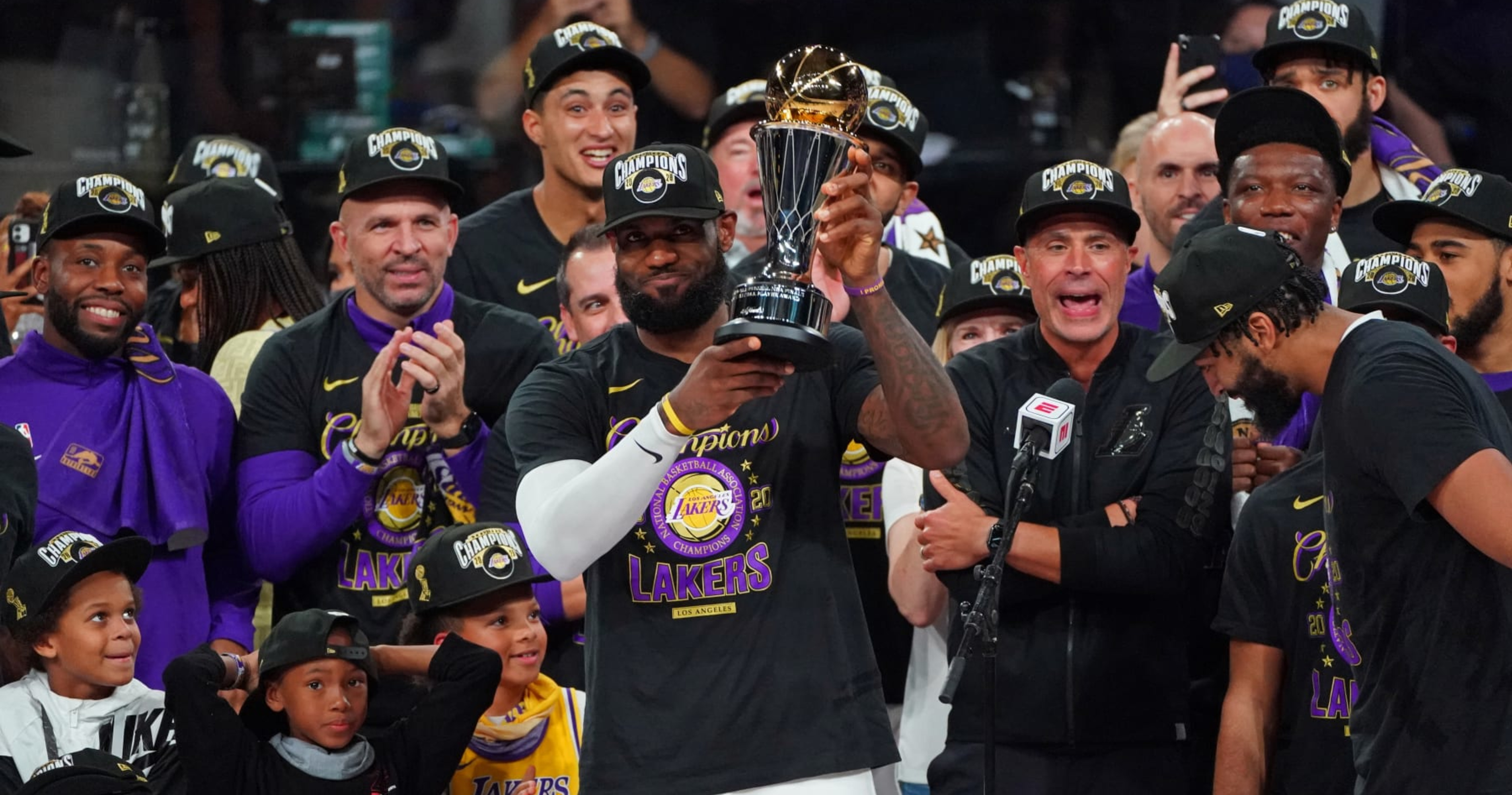 LeBron James Historic Career Celebrated By NBA Fans On Lakers Star S Th Birthday News
