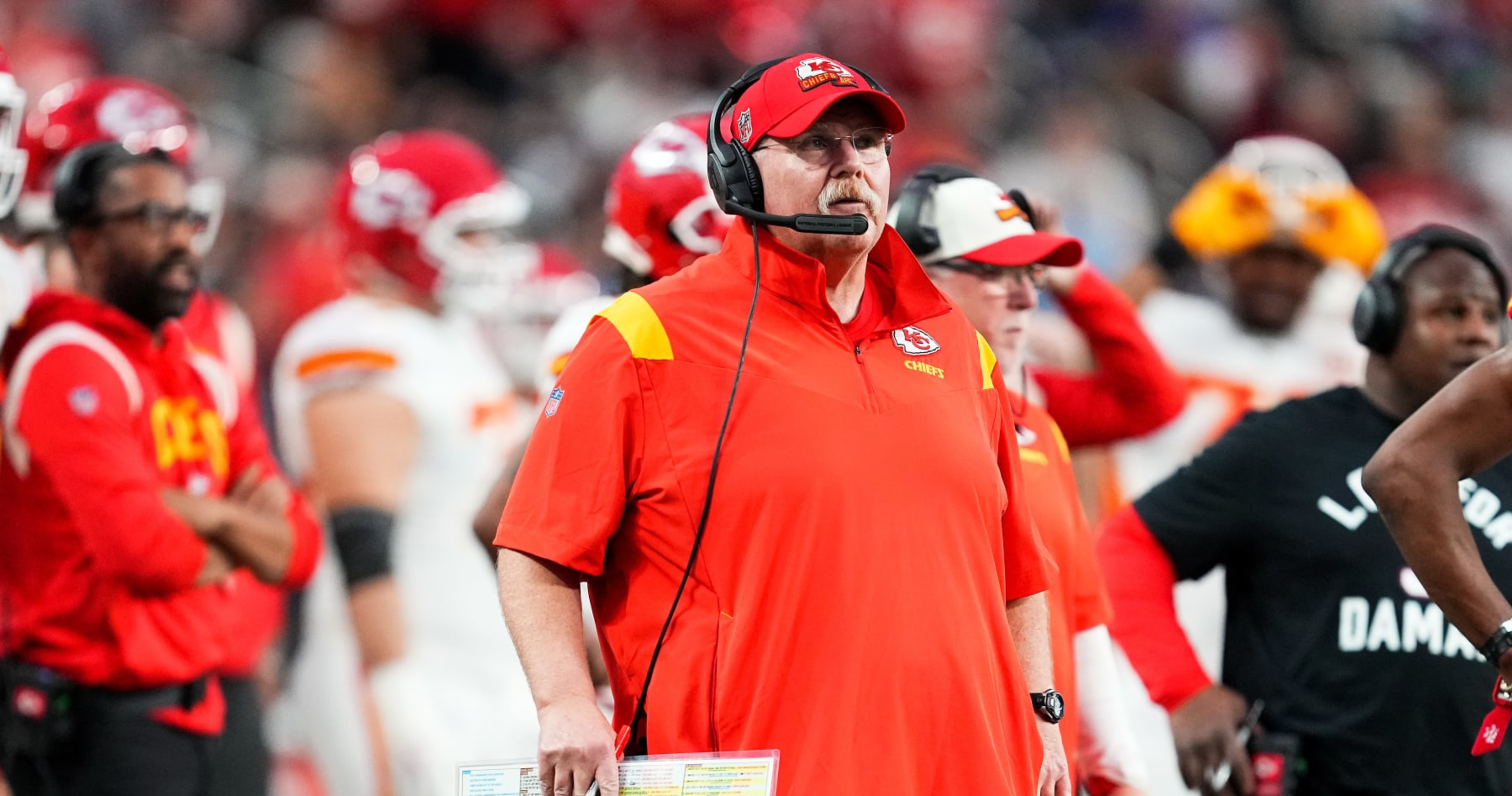 Andy Reid Celebrated After Patrick Mahomes, Chiefs Clinch No. 1 Seed in Raiders Win | News, Scores, Highlights, Stats, and Rumors | Bleacher Report
