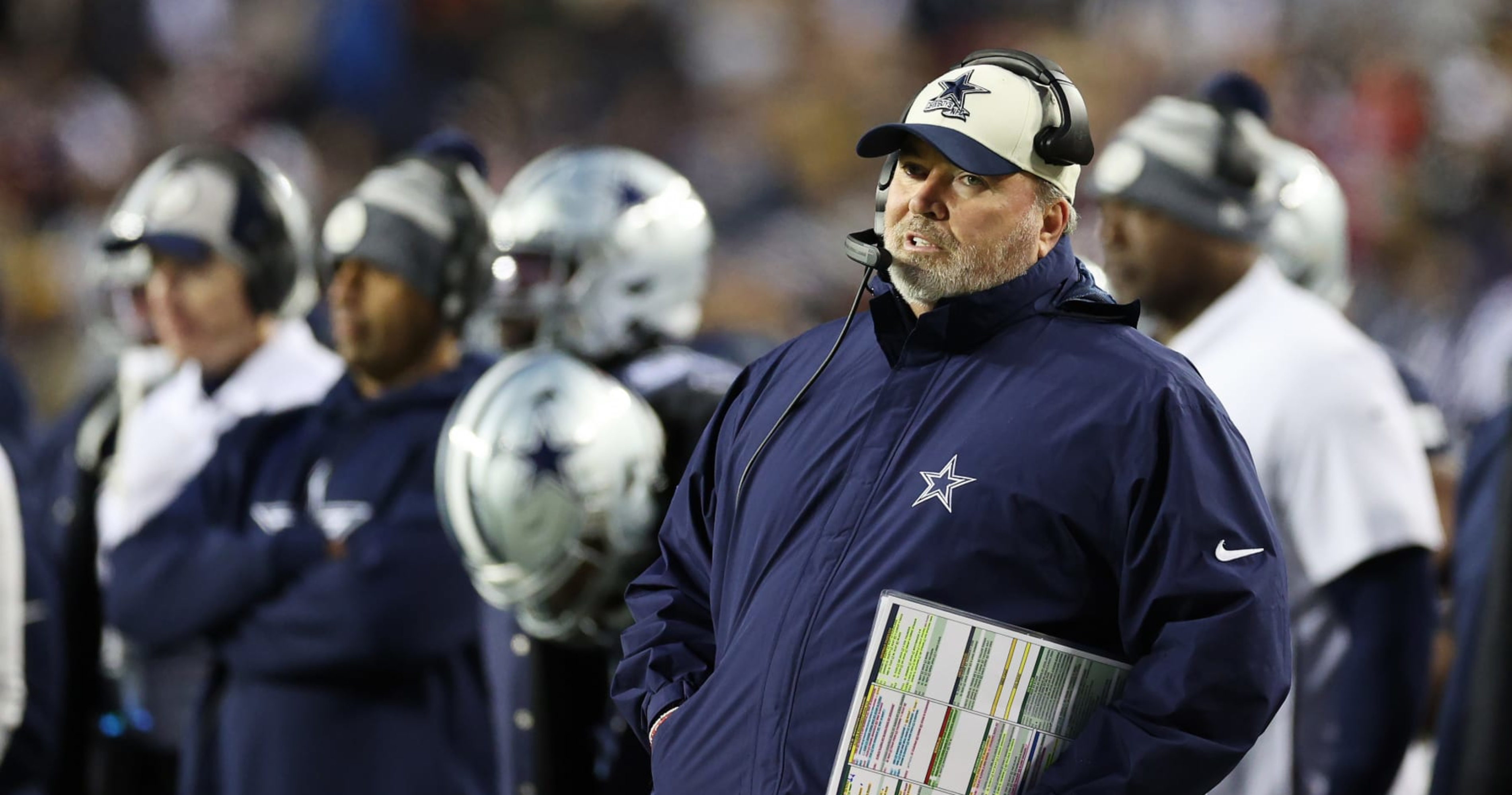 Cowboys Fans Fear Another NFL Playoffs Failure as Eagles Lock Up NFC's Top Seed