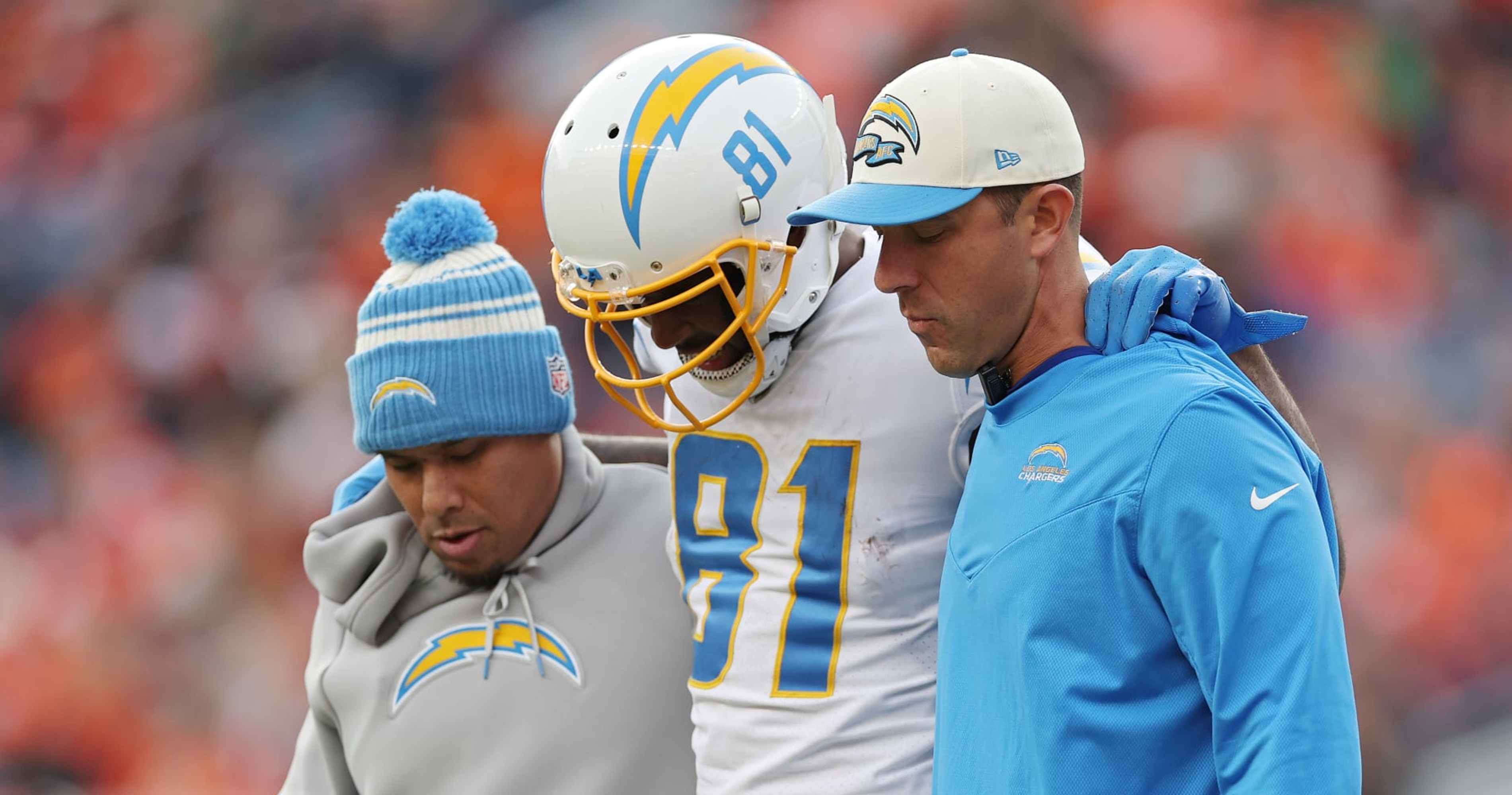 Report: Chargers' Mike Williams Suffers 'Minor' Back Injury; X-Rays Negative